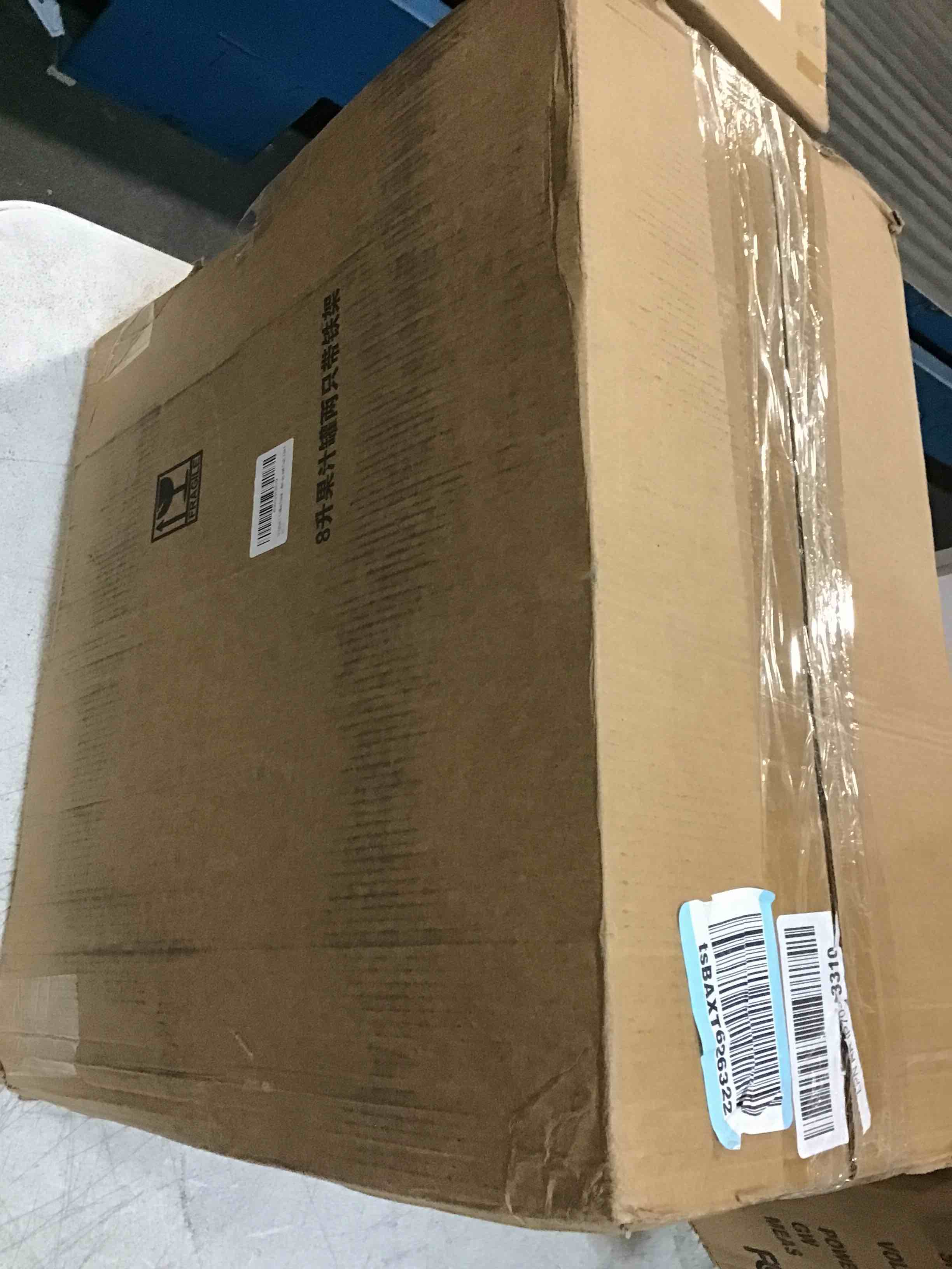 https://s3.amazonaws.com/lotting-images-prod/bidfta/BLU6651217_1720179688260.jpeg