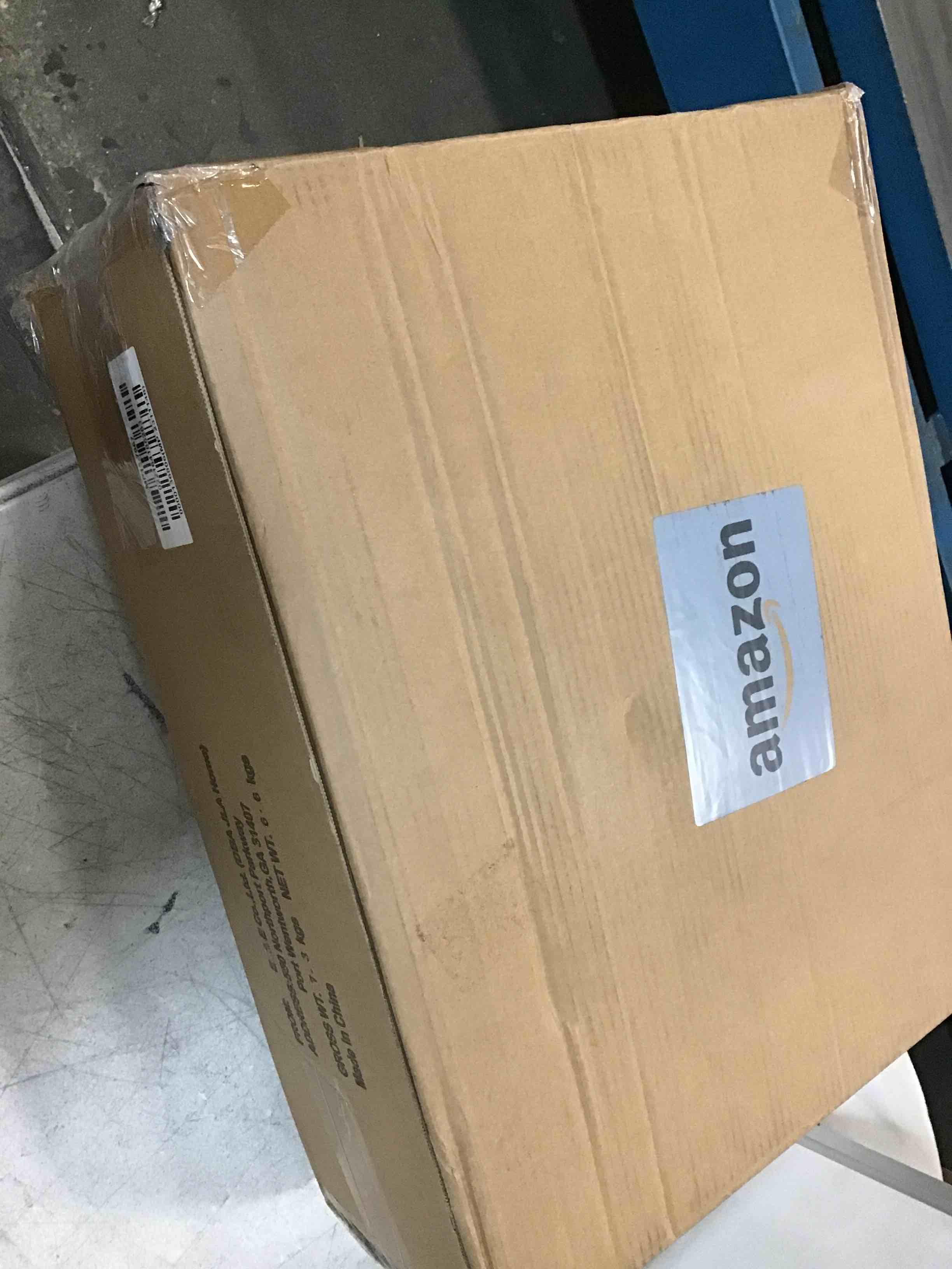 https://s3.amazonaws.com/lotting-images-prod/bidfta/BLU6651246_1720181657909.jpeg