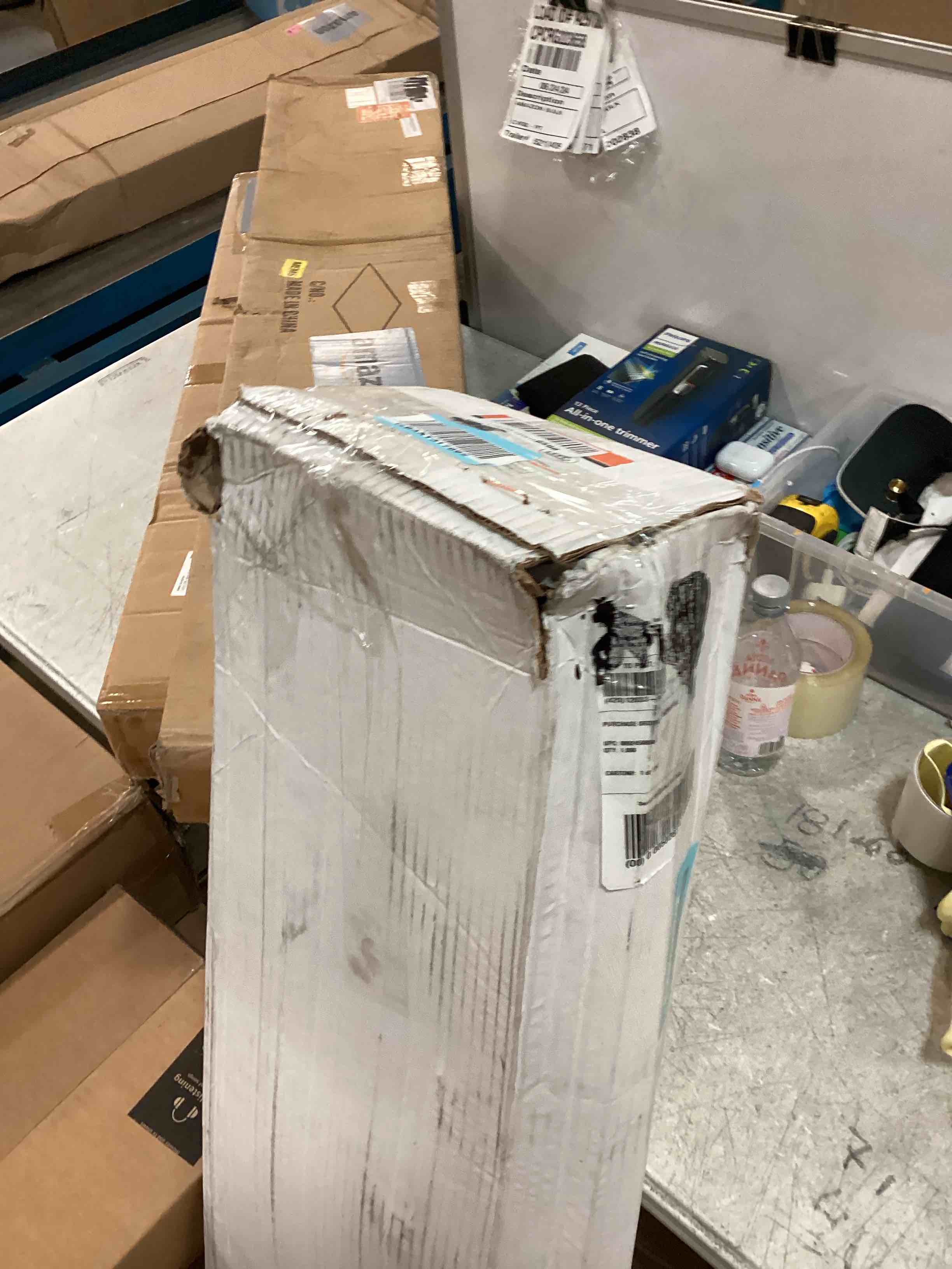 https://s3.amazonaws.com/lotting-images-prod/bidfta/BLU6651859_1720029939389.jpeg