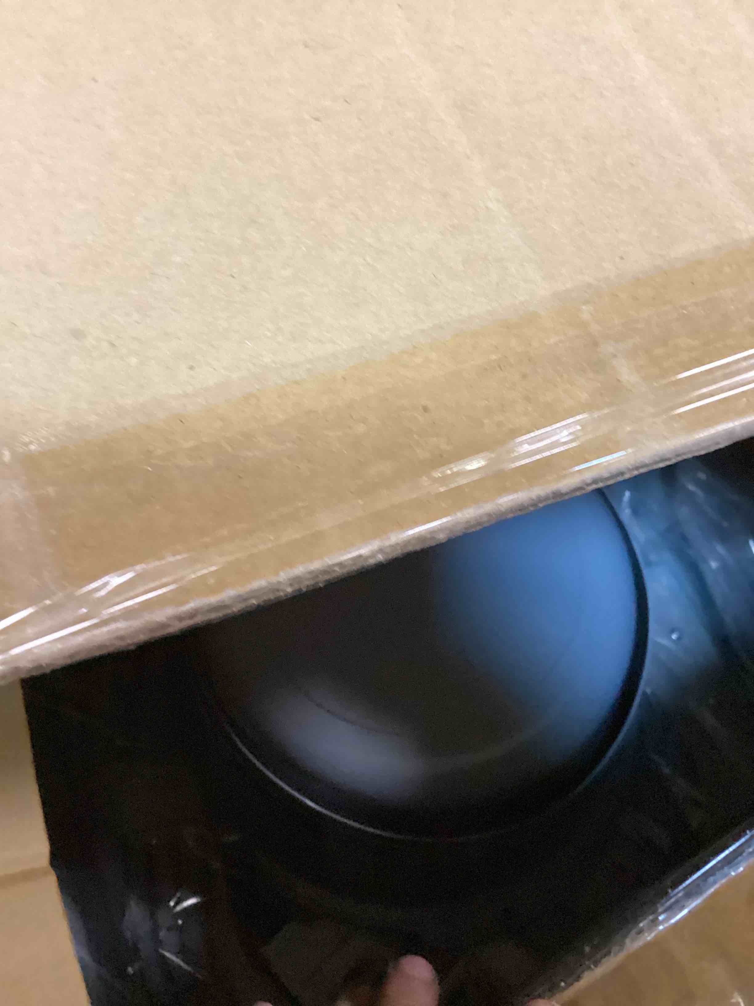 https://s3.amazonaws.com/lotting-images-prod/bidfta/BLU6651860_1720030095078.jpeg
