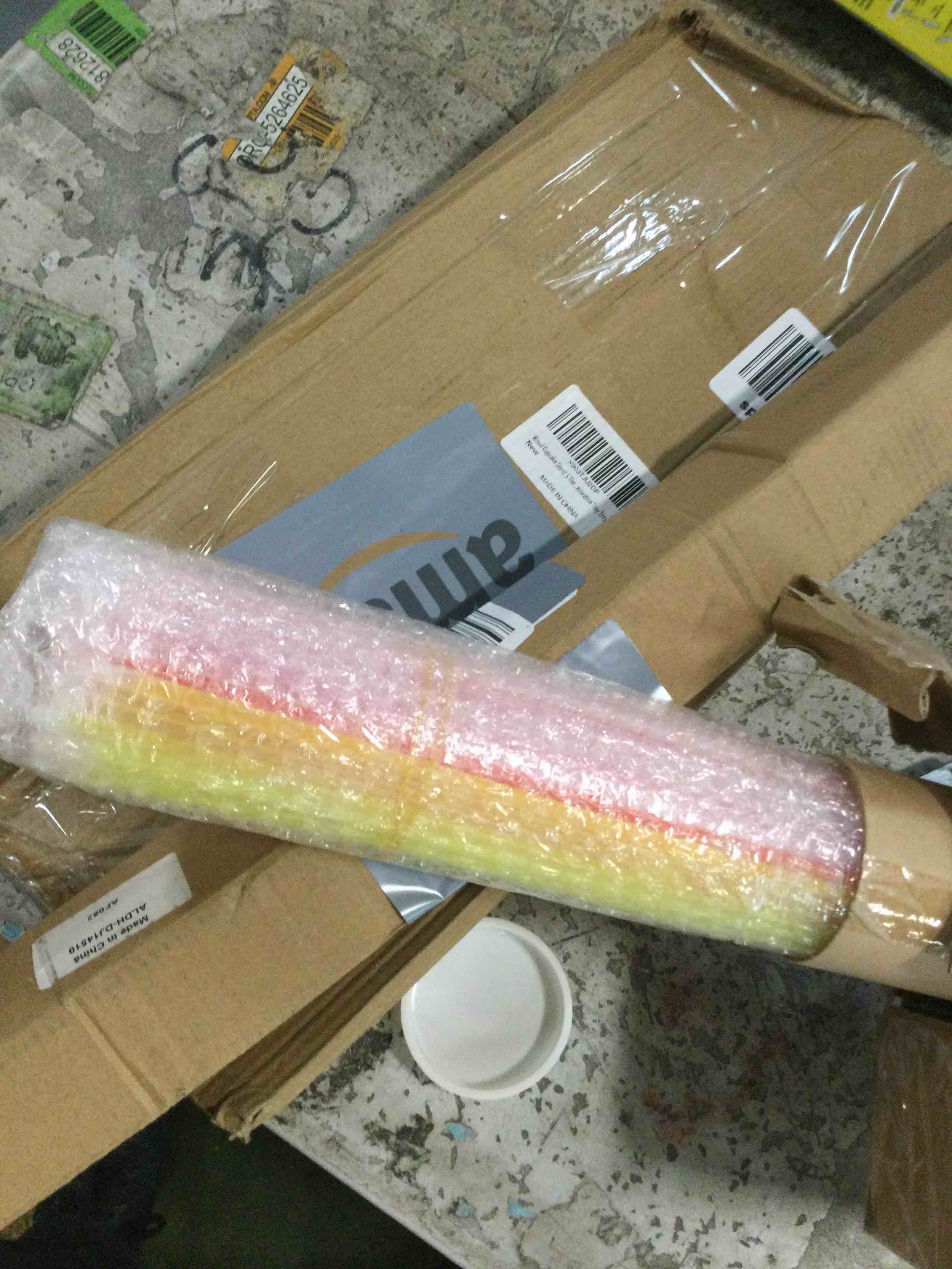 https://s3.amazonaws.com/lotting-images-prod/bidfta/BLU6652252_1720446771970.jpeg