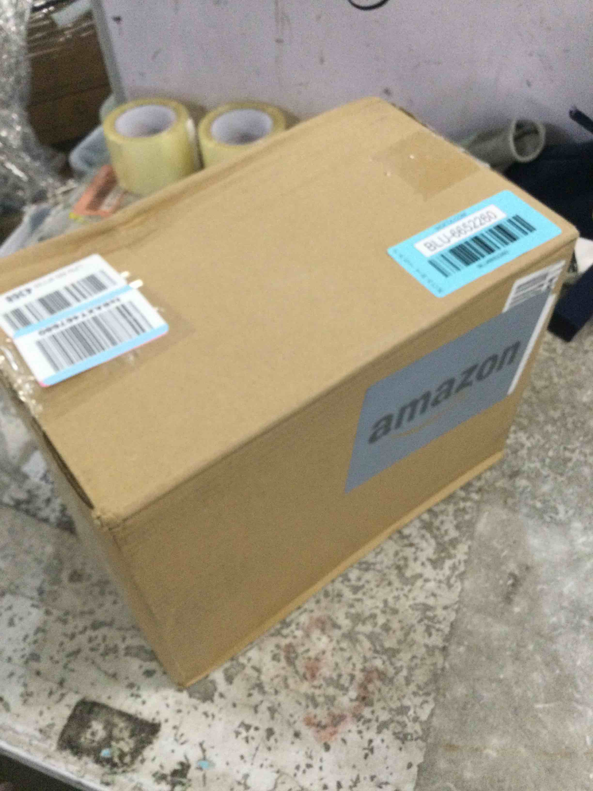 https://s3.amazonaws.com/lotting-images-prod/bidfta/BLU6652260_1720448949155.jpeg