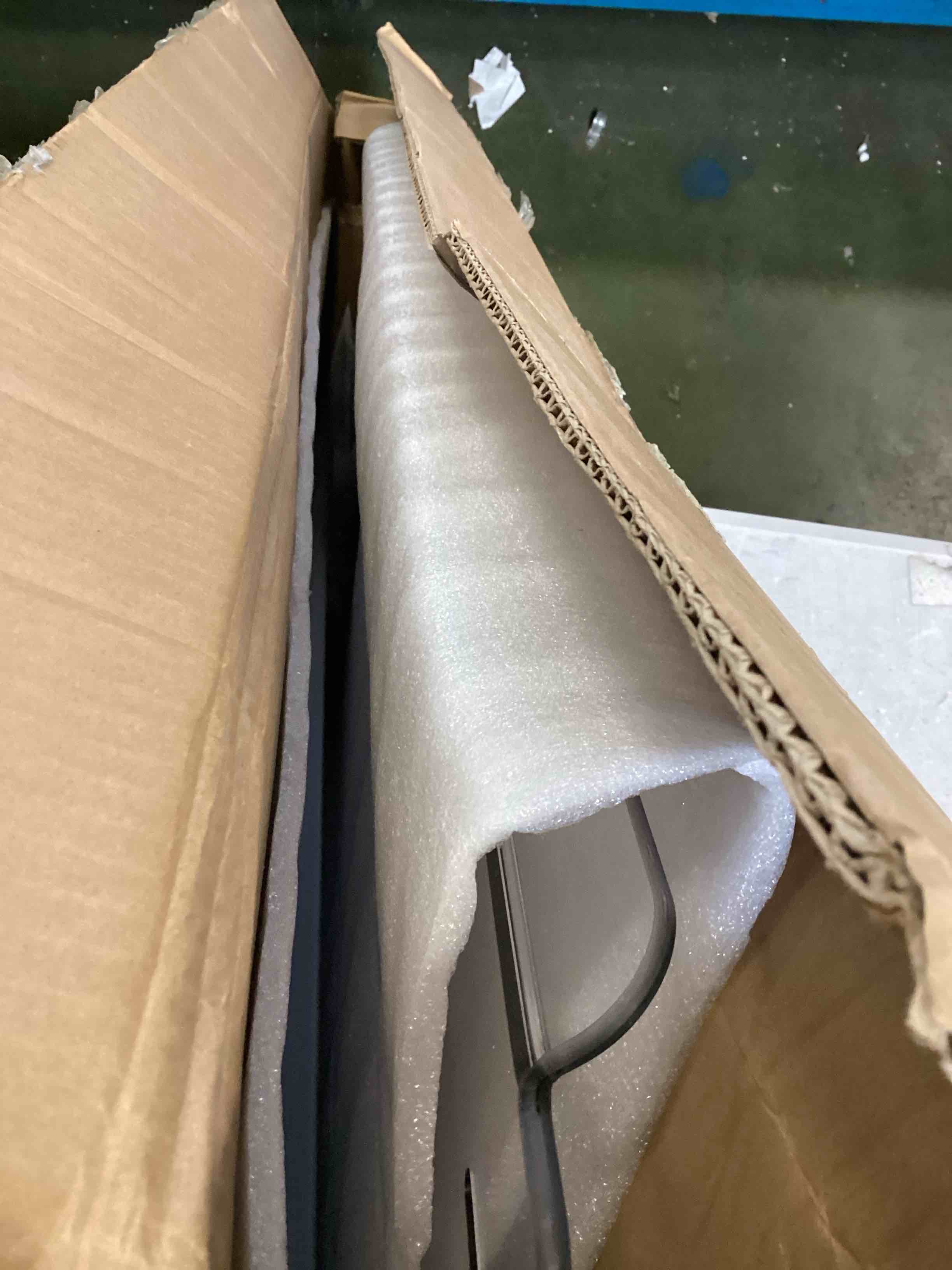 https://s3.amazonaws.com/lotting-images-prod/bidfta/BLU6652610_1720550926327.jpeg
