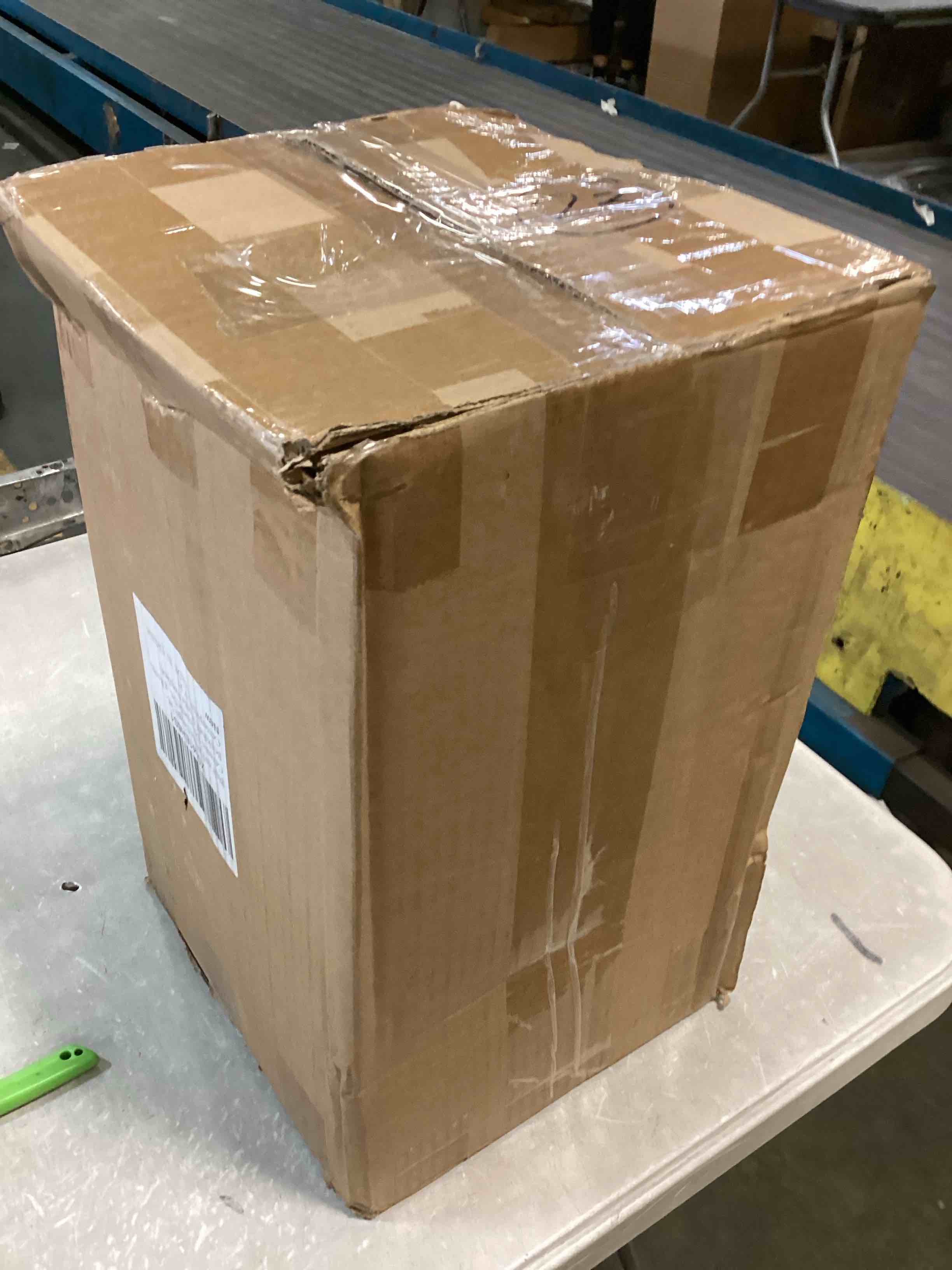 https://s3.amazonaws.com/lotting-images-prod/bidfta/BLU6652852_1720724065260.jpeg