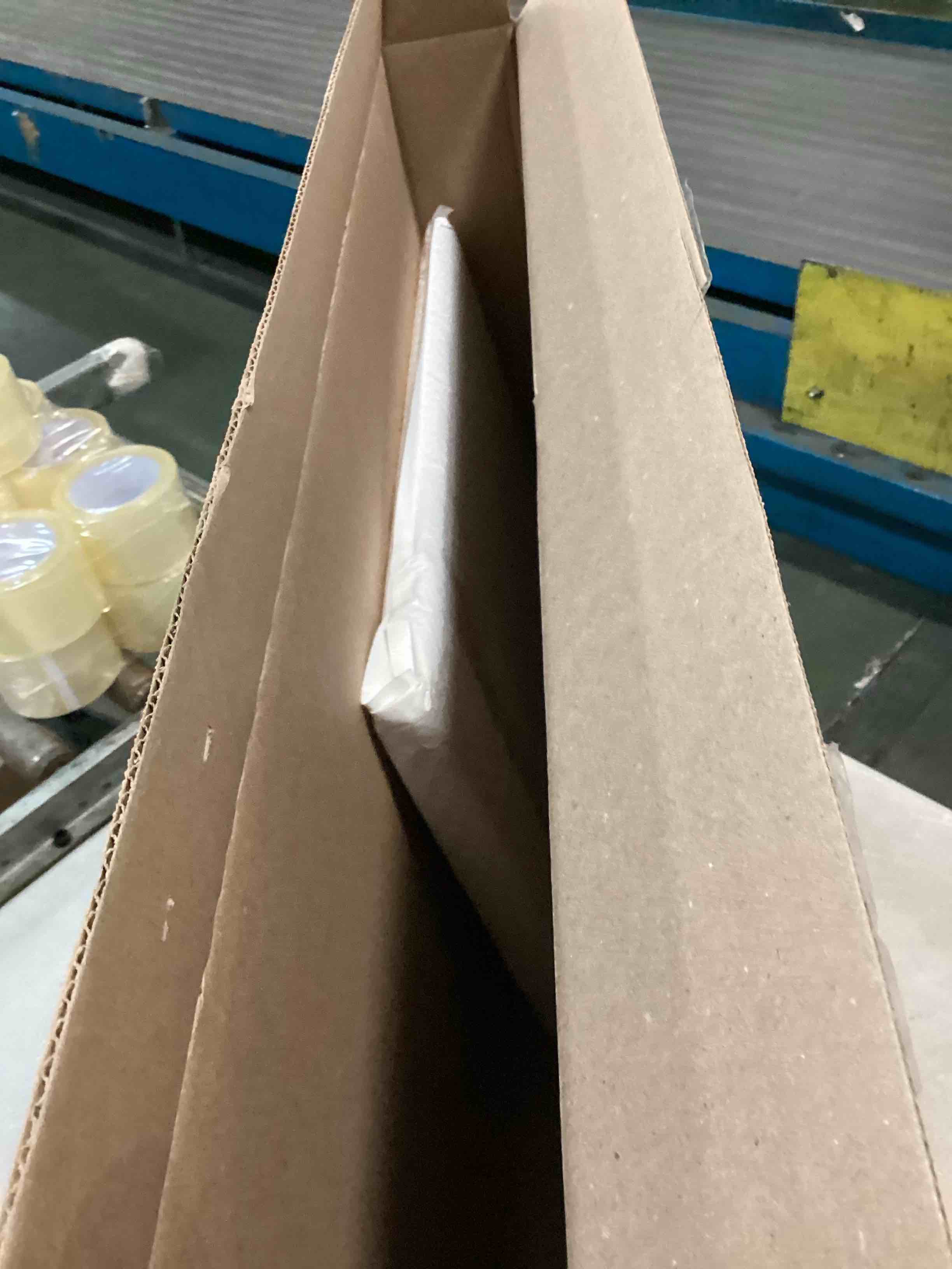 https://s3.amazonaws.com/lotting-images-prod/bidfta/BLU6653439_1720437474503.jpeg