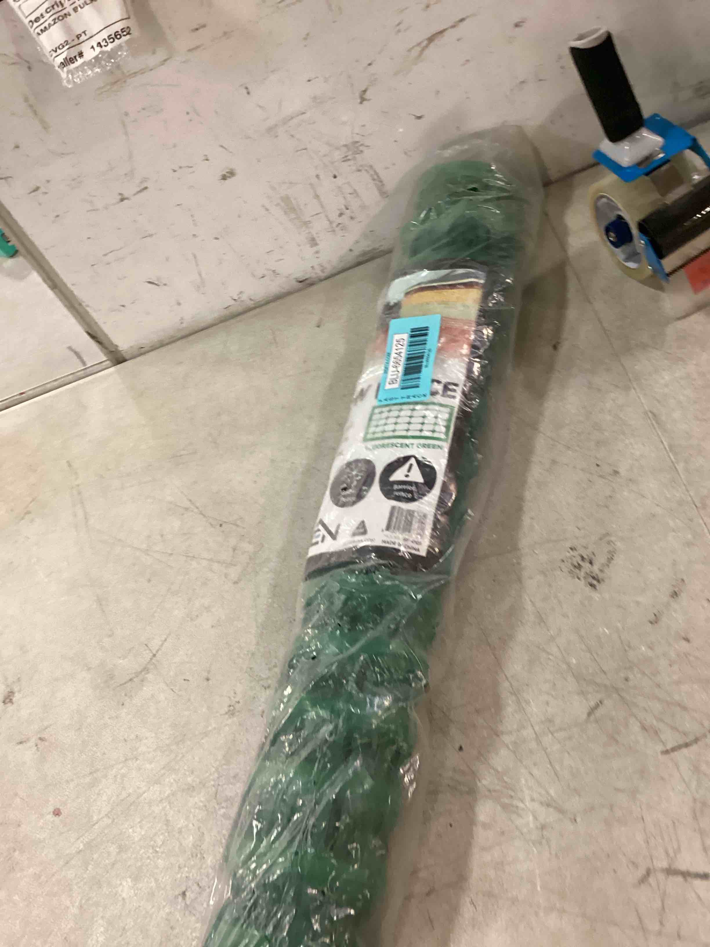 https://s3.amazonaws.com/lotting-images-prod/bidfta/BLU6654125_1720614032851.jpeg