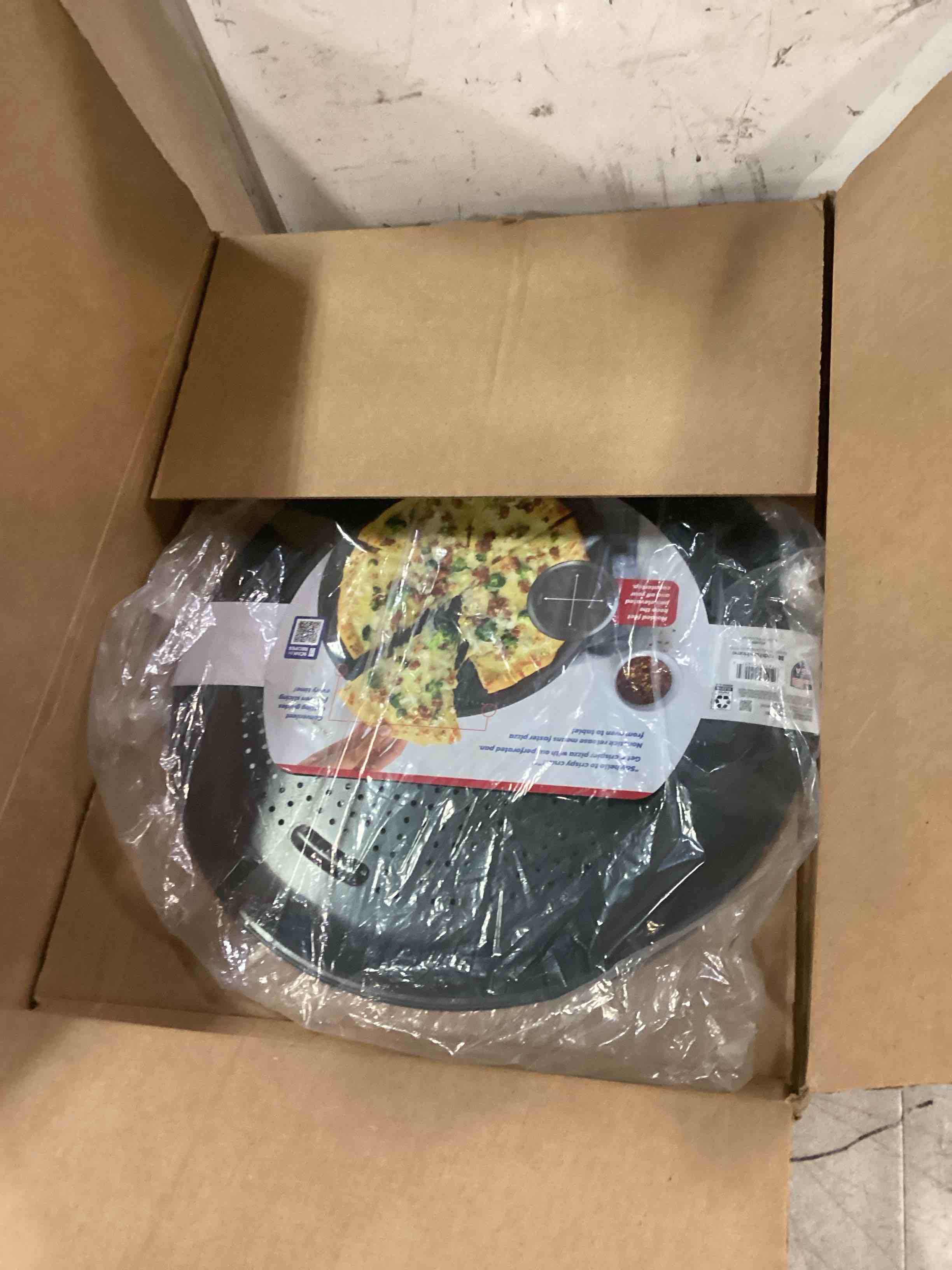 https://s3.amazonaws.com/lotting-images-prod/bidfta/BLU6654213_1720626621741.jpeg