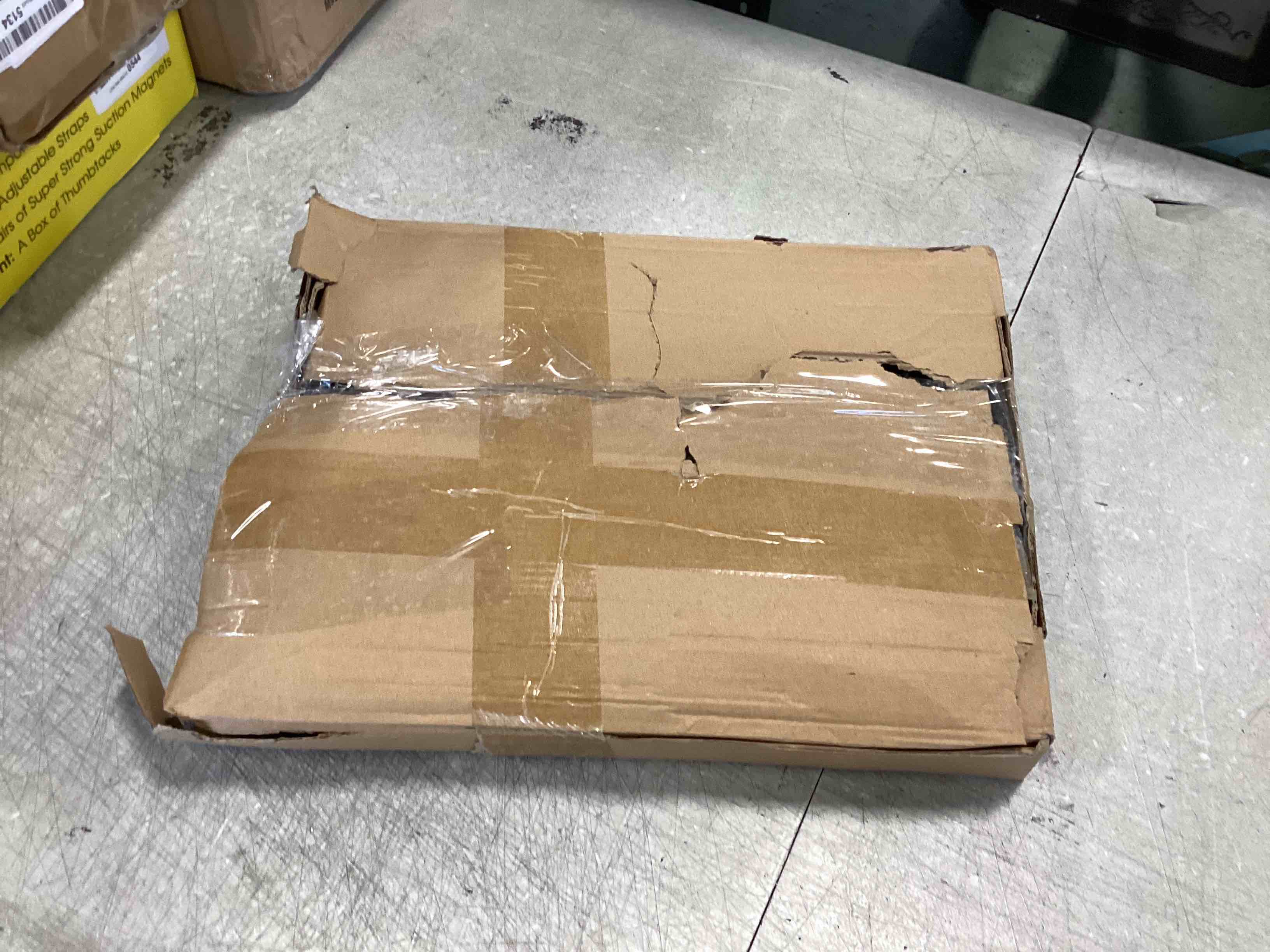 https://s3.amazonaws.com/lotting-images-prod/bidfta/BLU6654563_1719581428174.jpeg