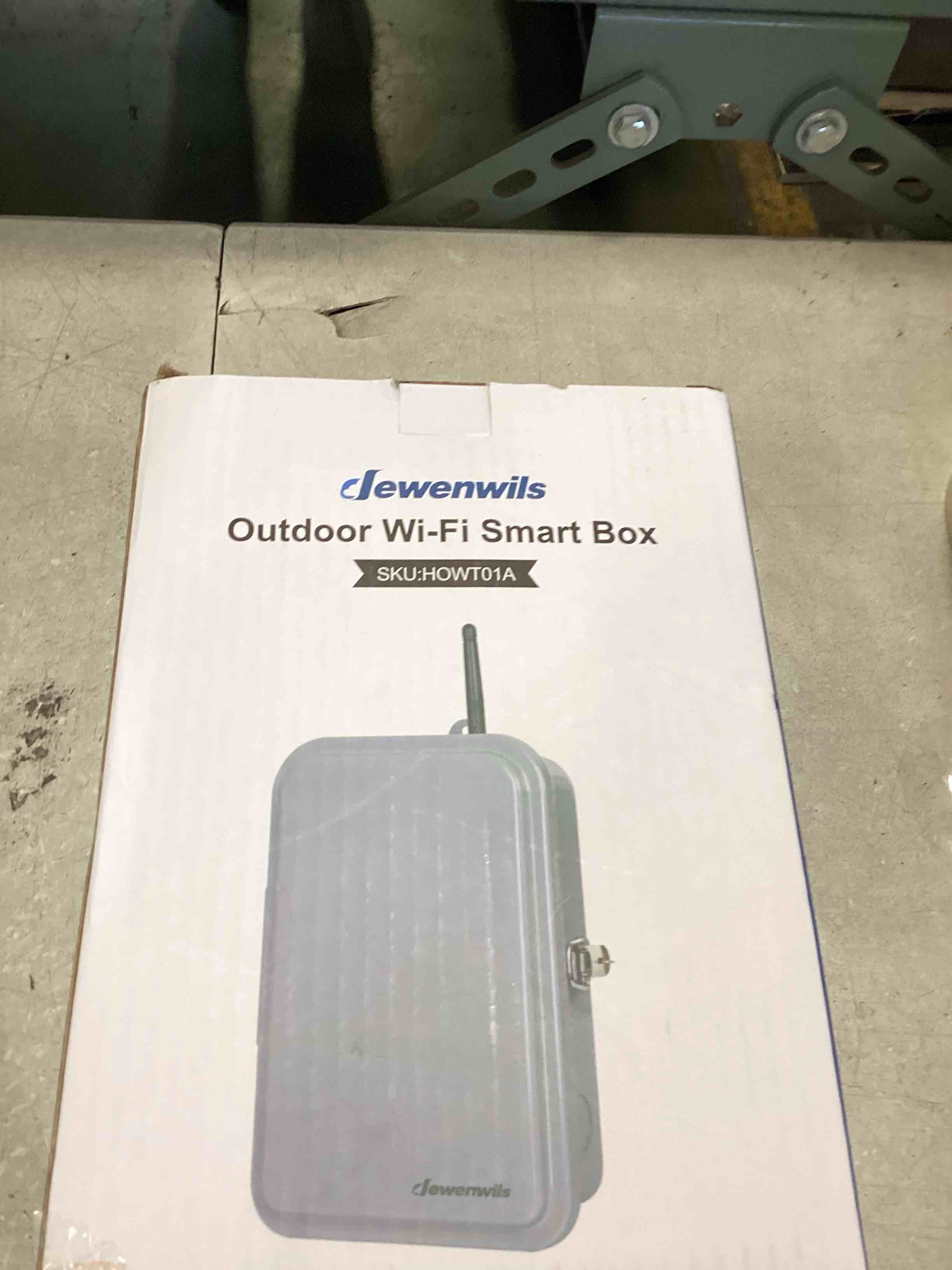 https://s3.amazonaws.com/lotting-images-prod/bidfta/BLU6655075_1719859683204.jpeg