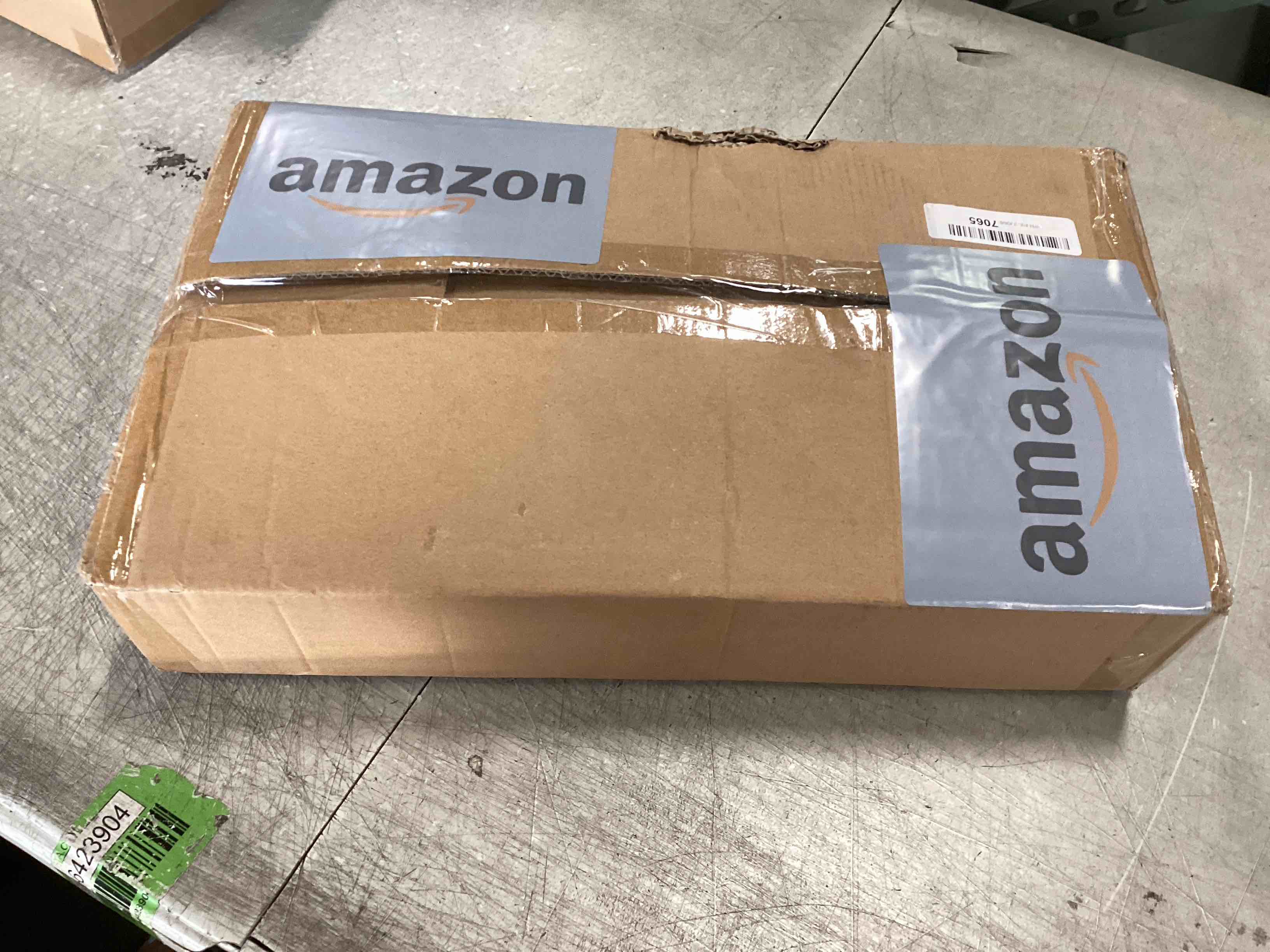 https://s3.amazonaws.com/lotting-images-prod/bidfta/BLU6655162_1719920884938.jpeg