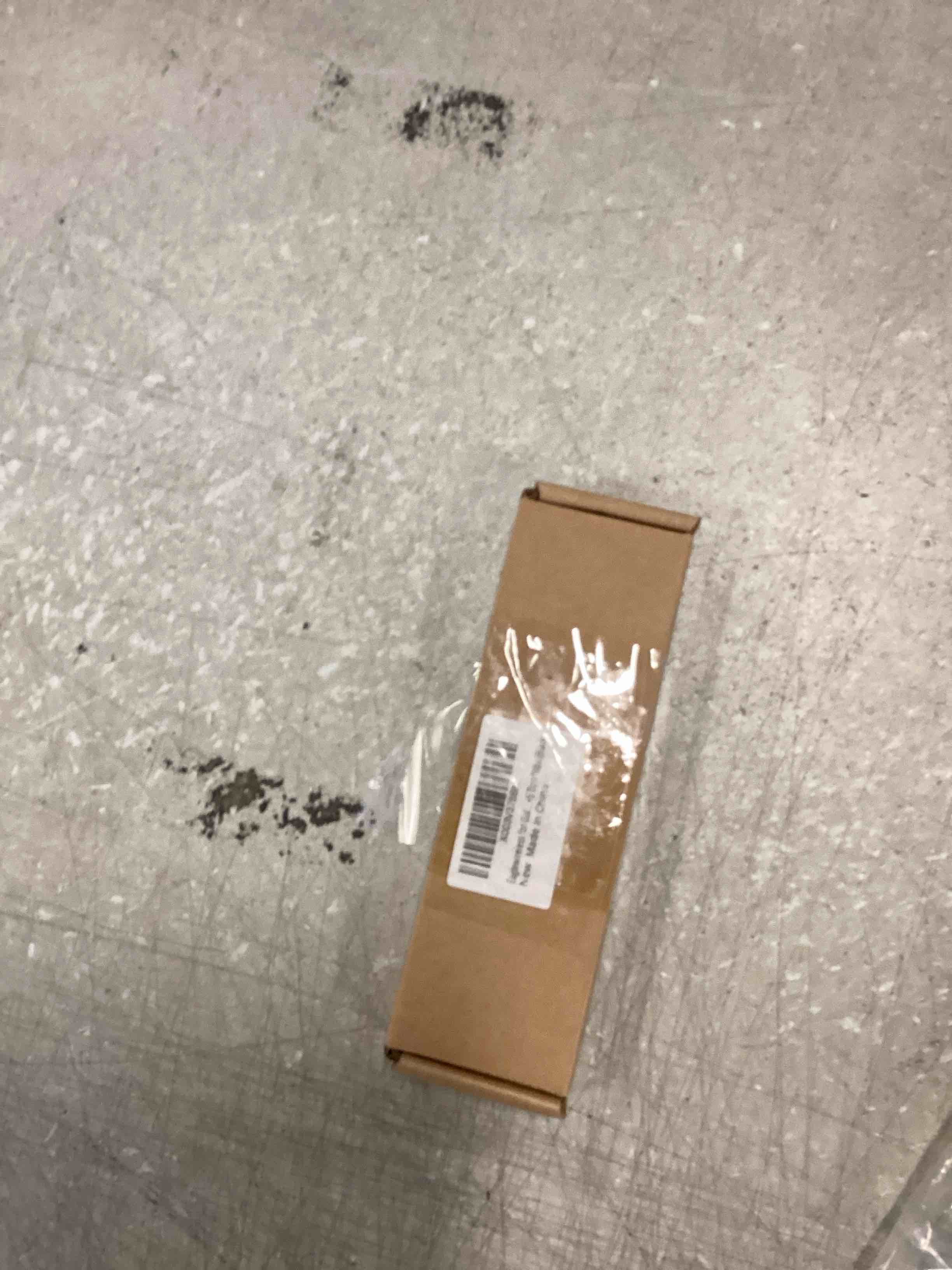 https://s3.amazonaws.com/lotting-images-prod/bidfta/BLU6655259_1719928468486.jpeg