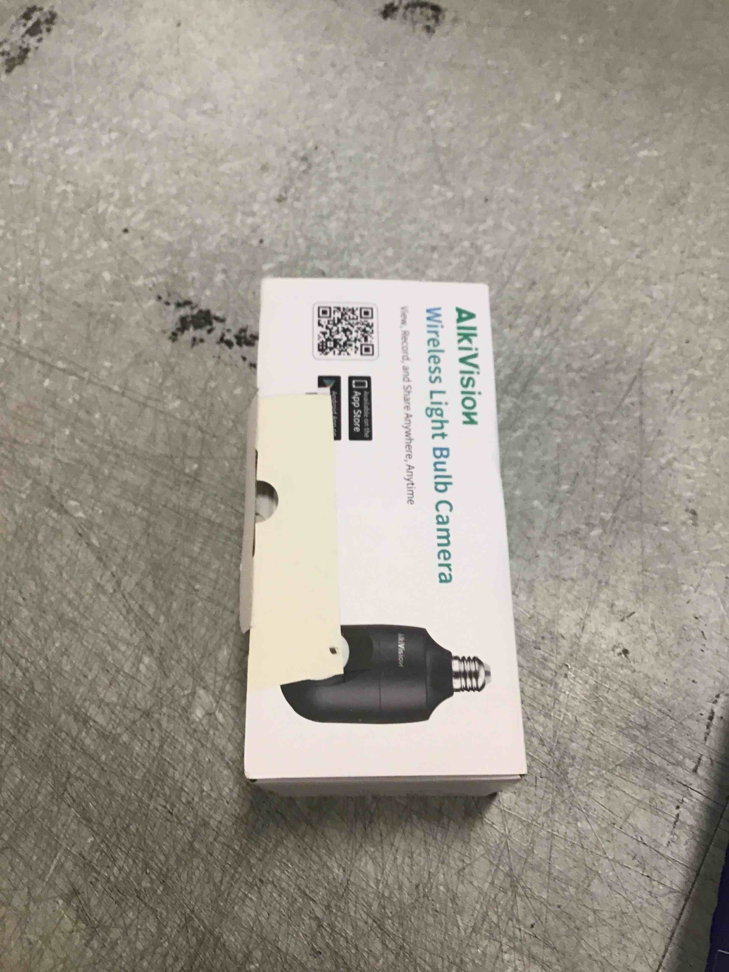https://s3.amazonaws.com/lotting-images-prod/bidfta/BLU6655864_1720027187938.jpeg