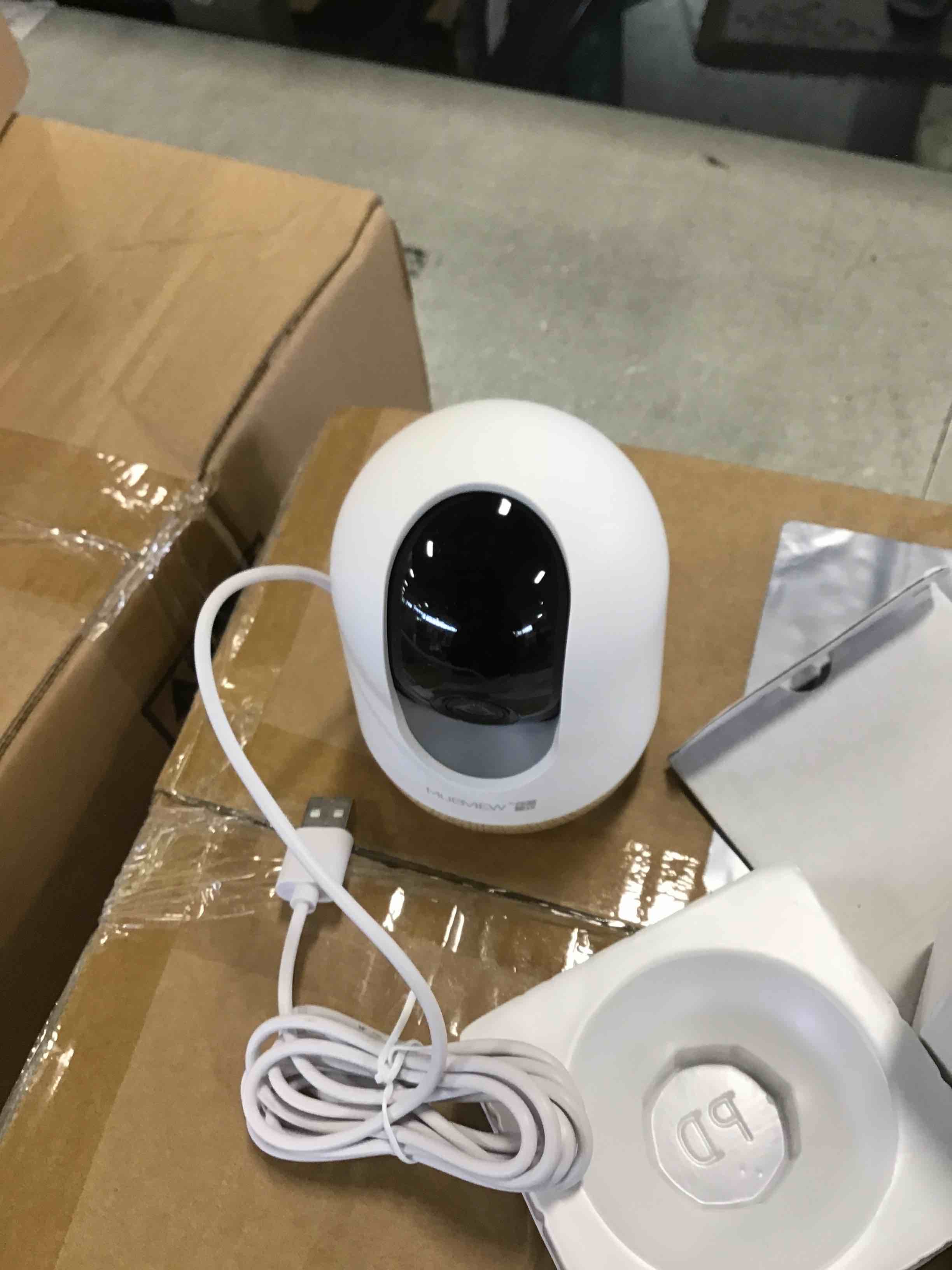 https://s3.amazonaws.com/lotting-images-prod/bidfta/BLU6655929_1720033792548.jpeg
