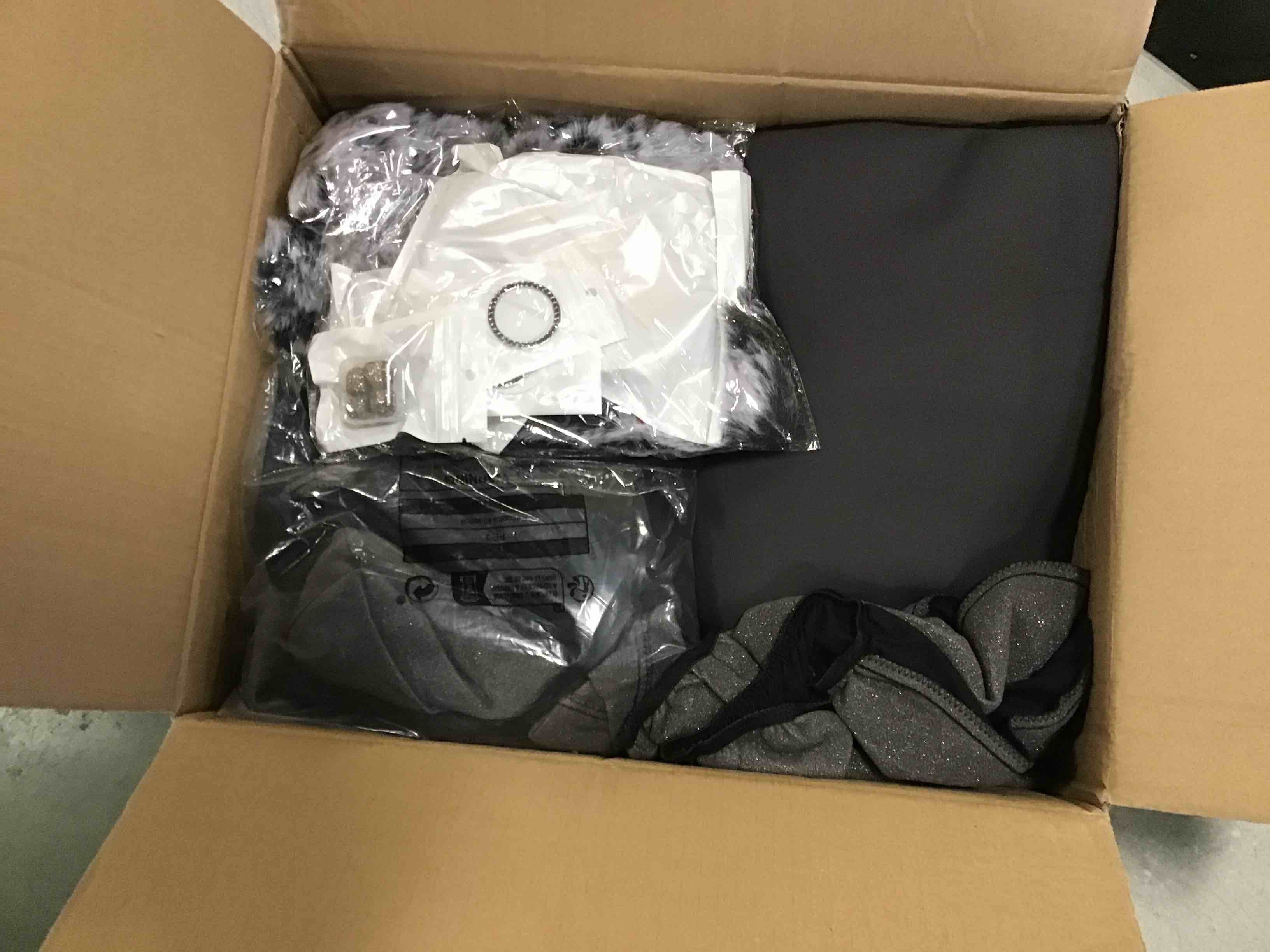 https://s3.amazonaws.com/lotting-images-prod/bidfta/BLU6655933_1720034084783.jpeg