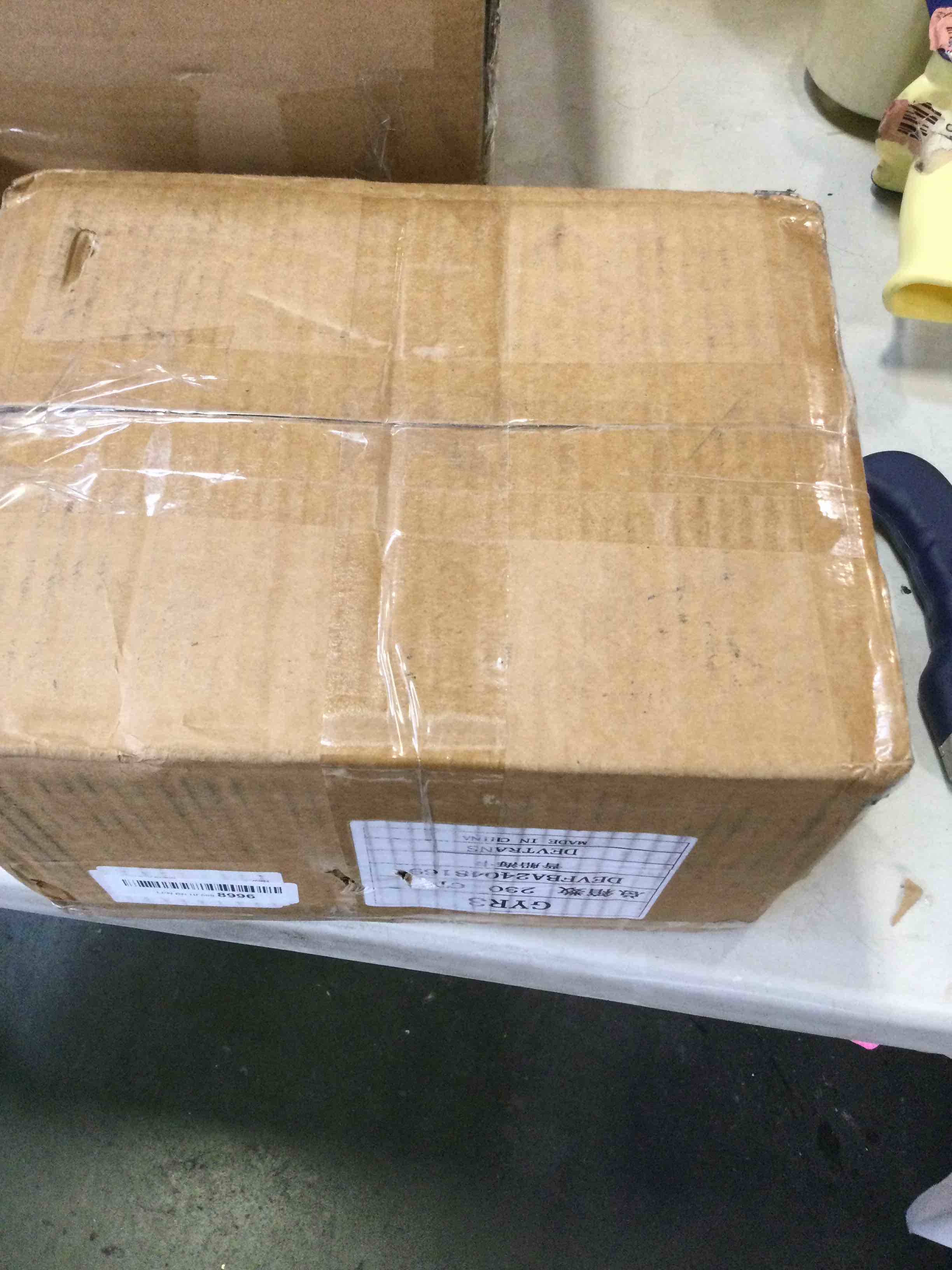 https://s3.amazonaws.com/lotting-images-prod/bidfta/BLU6656047_1719414576265.jpeg