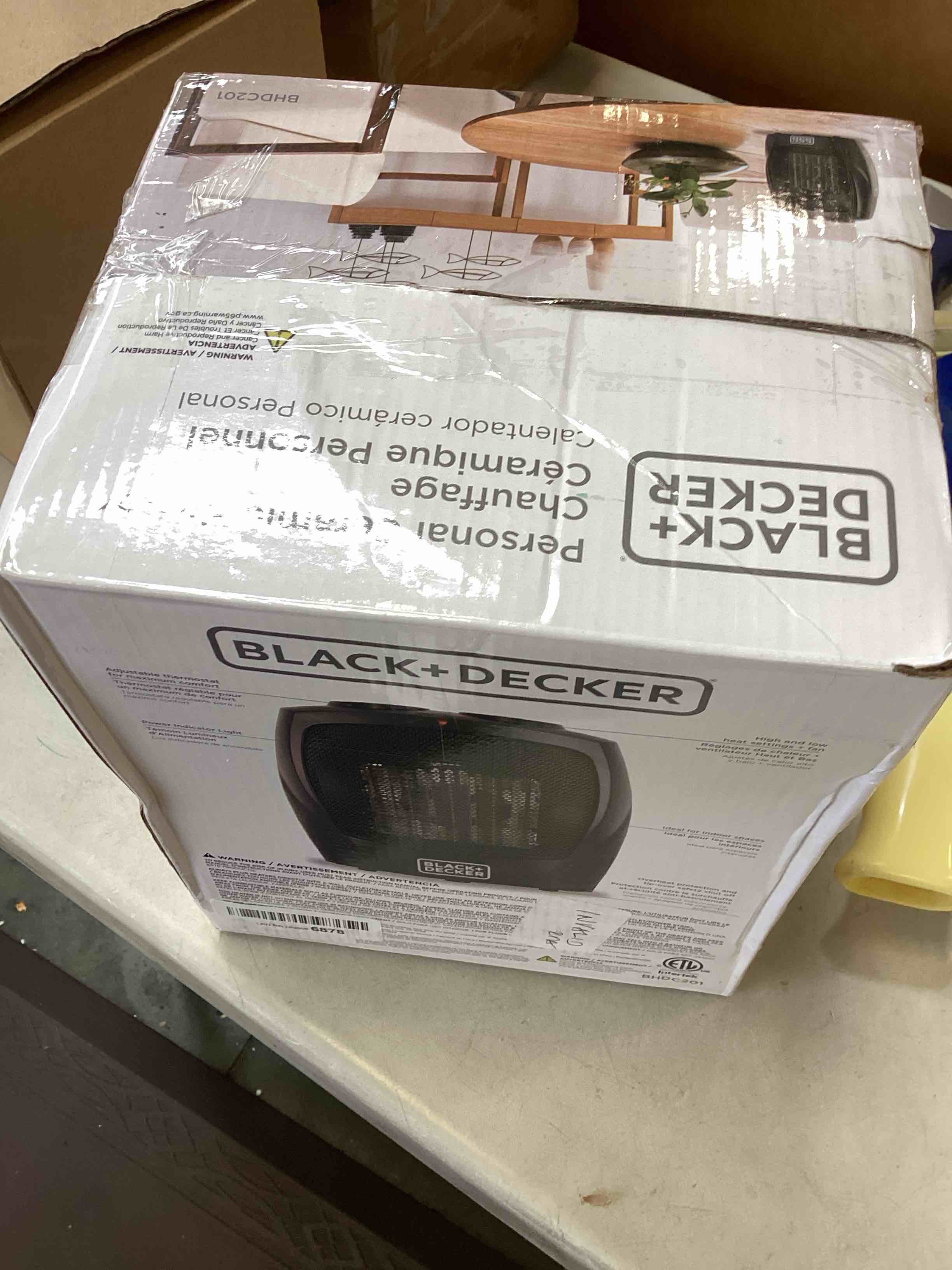 https://s3.amazonaws.com/lotting-images-prod/bidfta/BLU6657221_1720028381902.jpeg