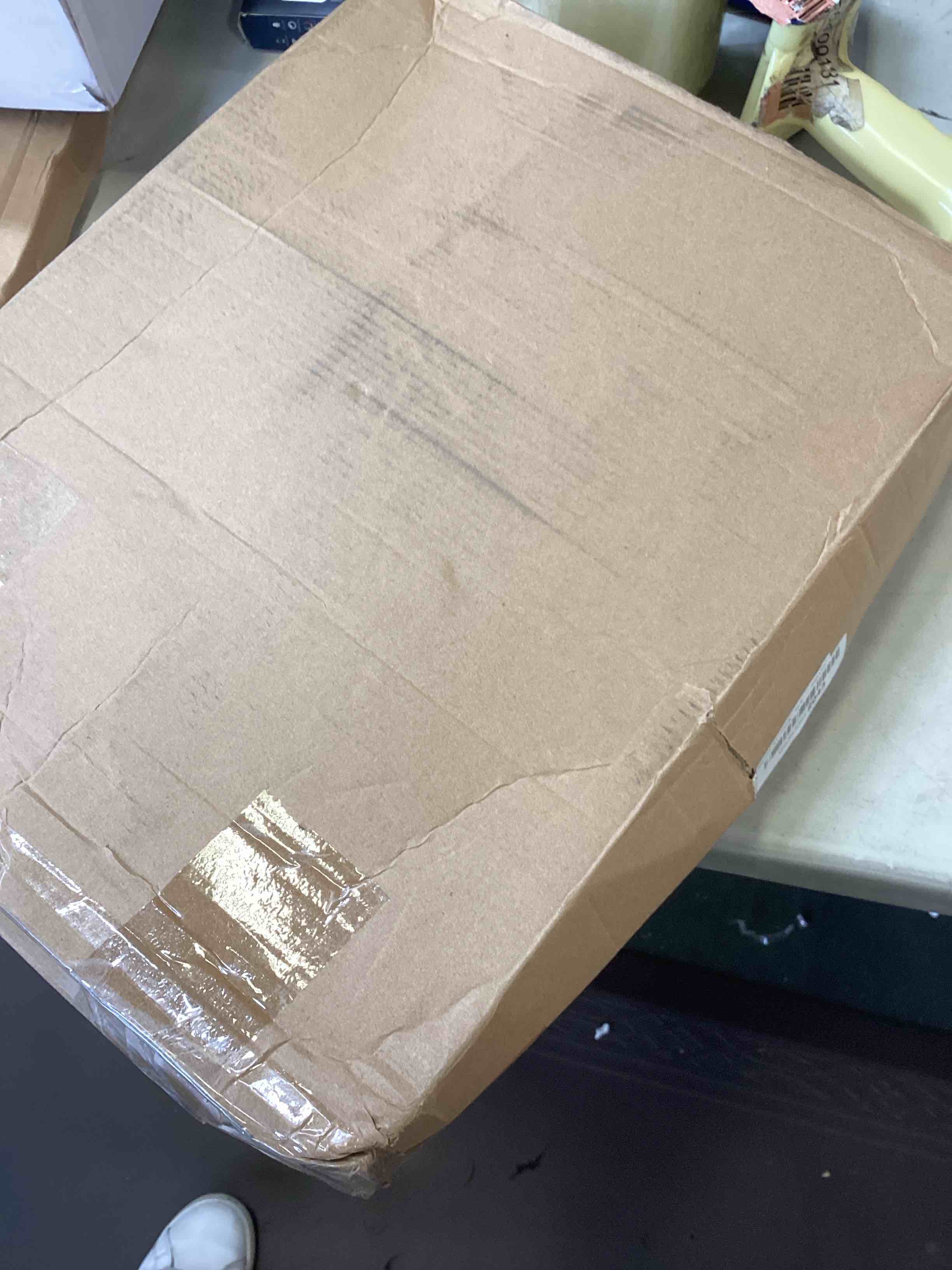 https://s3.amazonaws.com/lotting-images-prod/bidfta/BLU6657283_1720035277360.jpeg