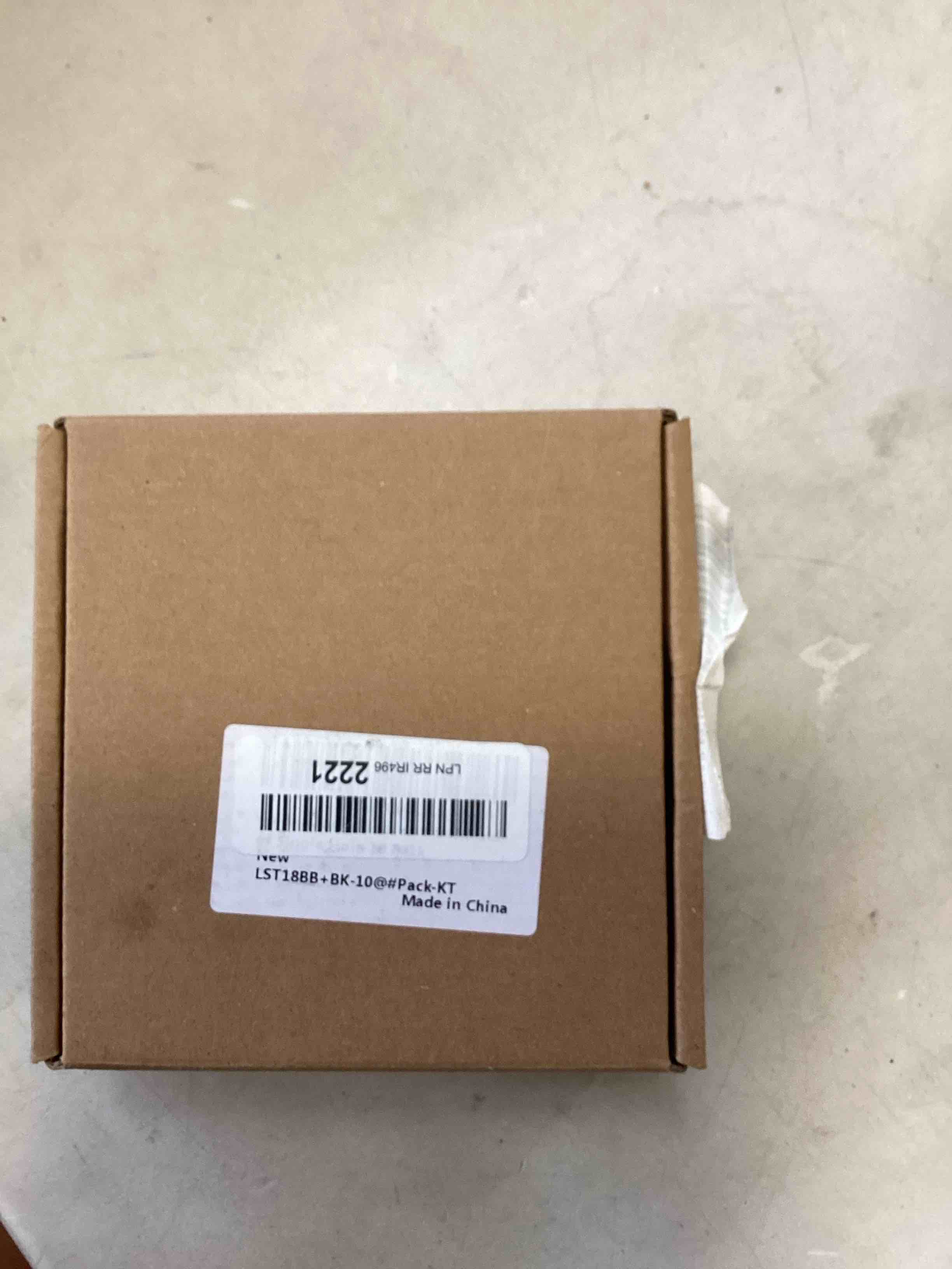 https://s3.amazonaws.com/lotting-images-prod/bidfta/BLU6657354_1720181978200.jpeg