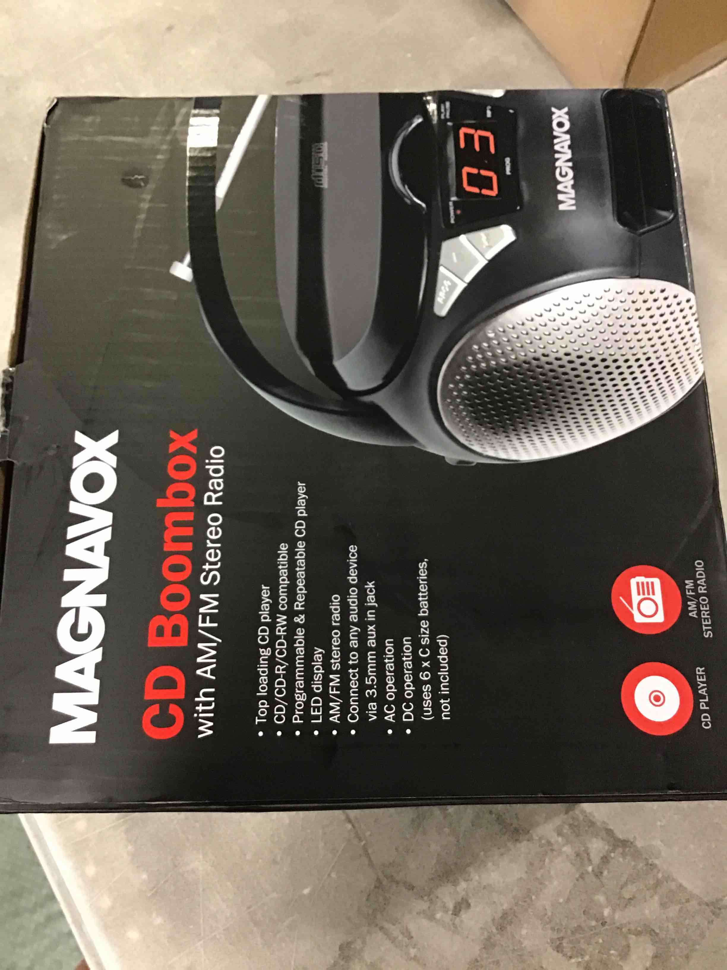 https://s3.amazonaws.com/lotting-images-prod/bidfta/BLU6657756_1719426095239.jpeg
