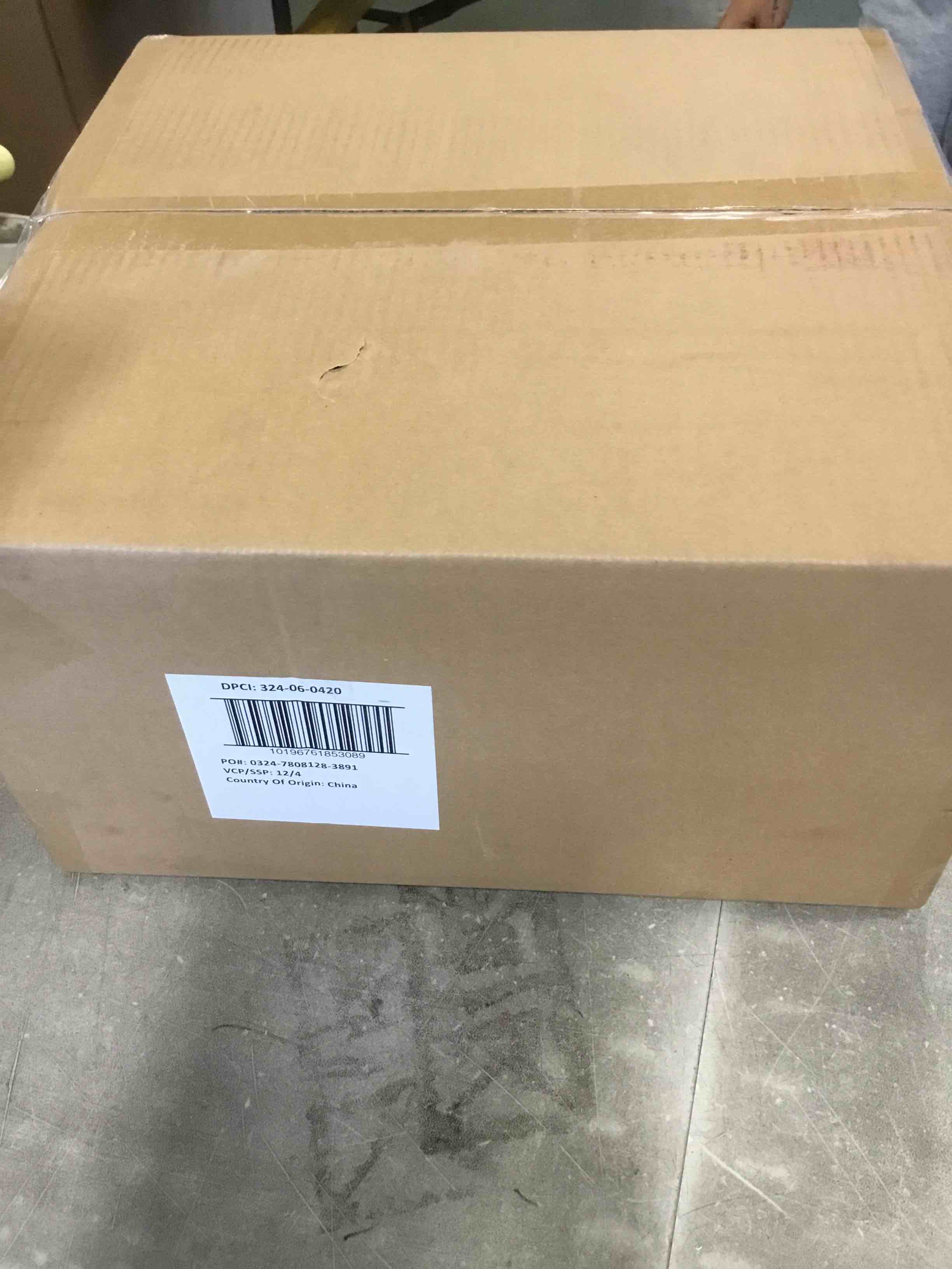 https://s3.amazonaws.com/lotting-images-prod/bidfta/BLU6658234_1719585460400.jpeg