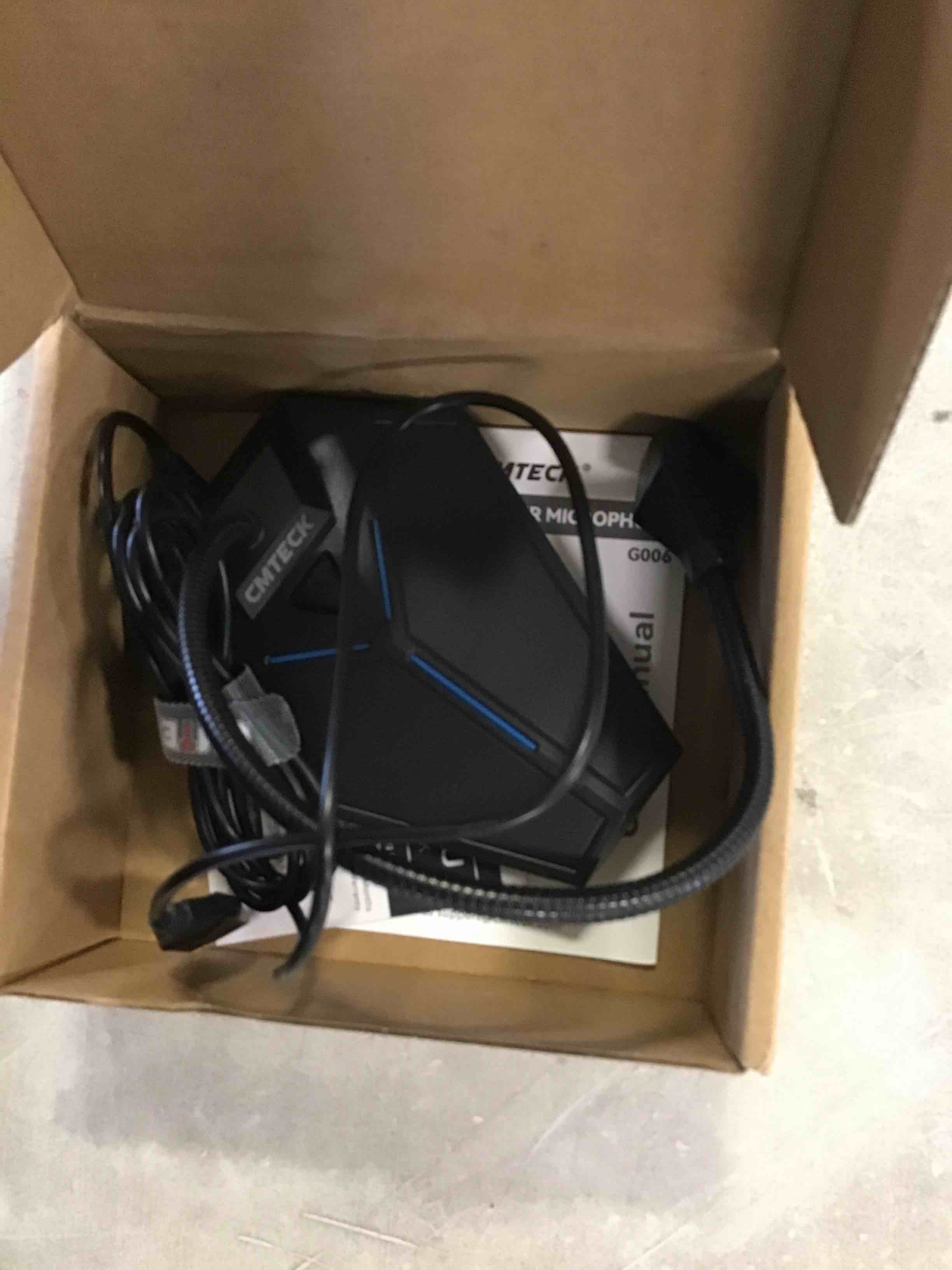 https://s3.amazonaws.com/lotting-images-prod/bidfta/BLU6658838_1719950183854.jpeg