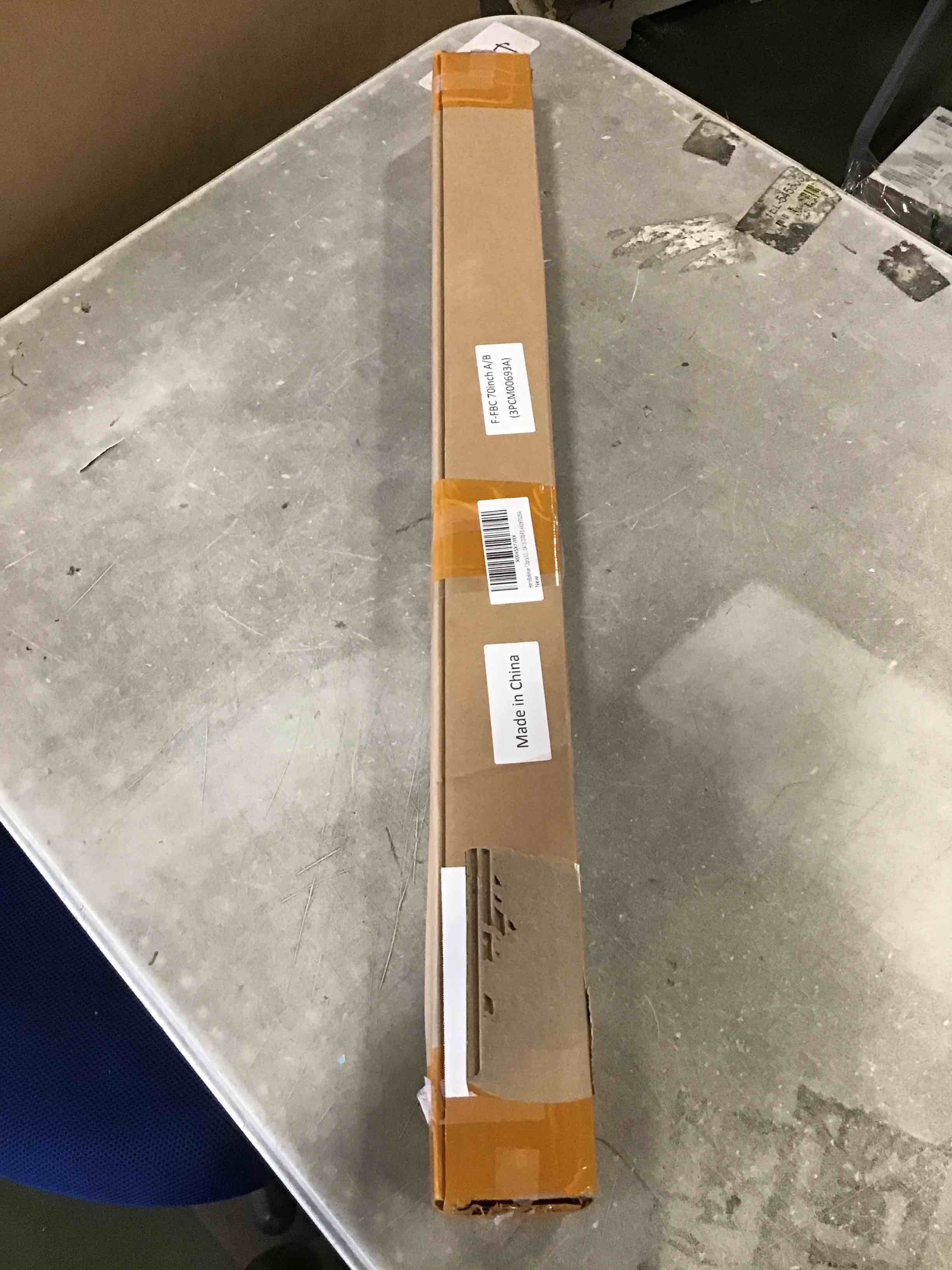 https://s3.amazonaws.com/lotting-images-prod/bidfta/BLU6658917_1720011117073.jpeg