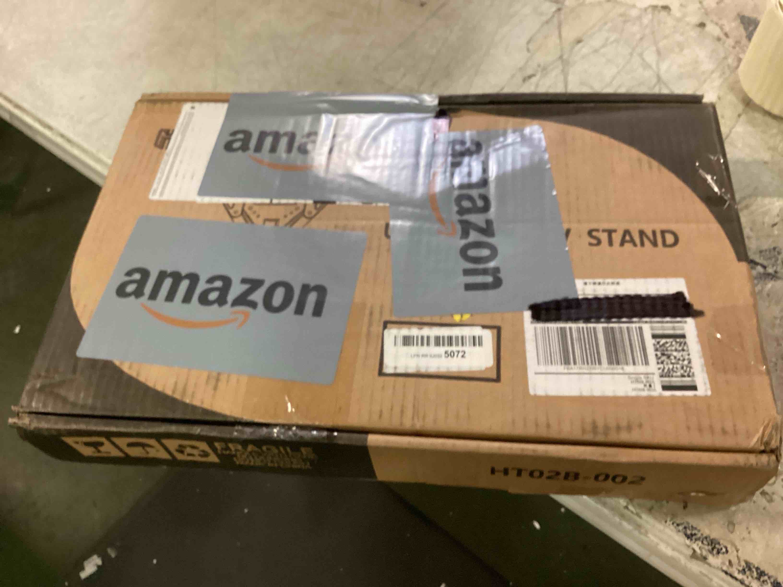 https://s3.amazonaws.com/lotting-images-prod/bidfta/BLU6658970_1720029341760.jpeg