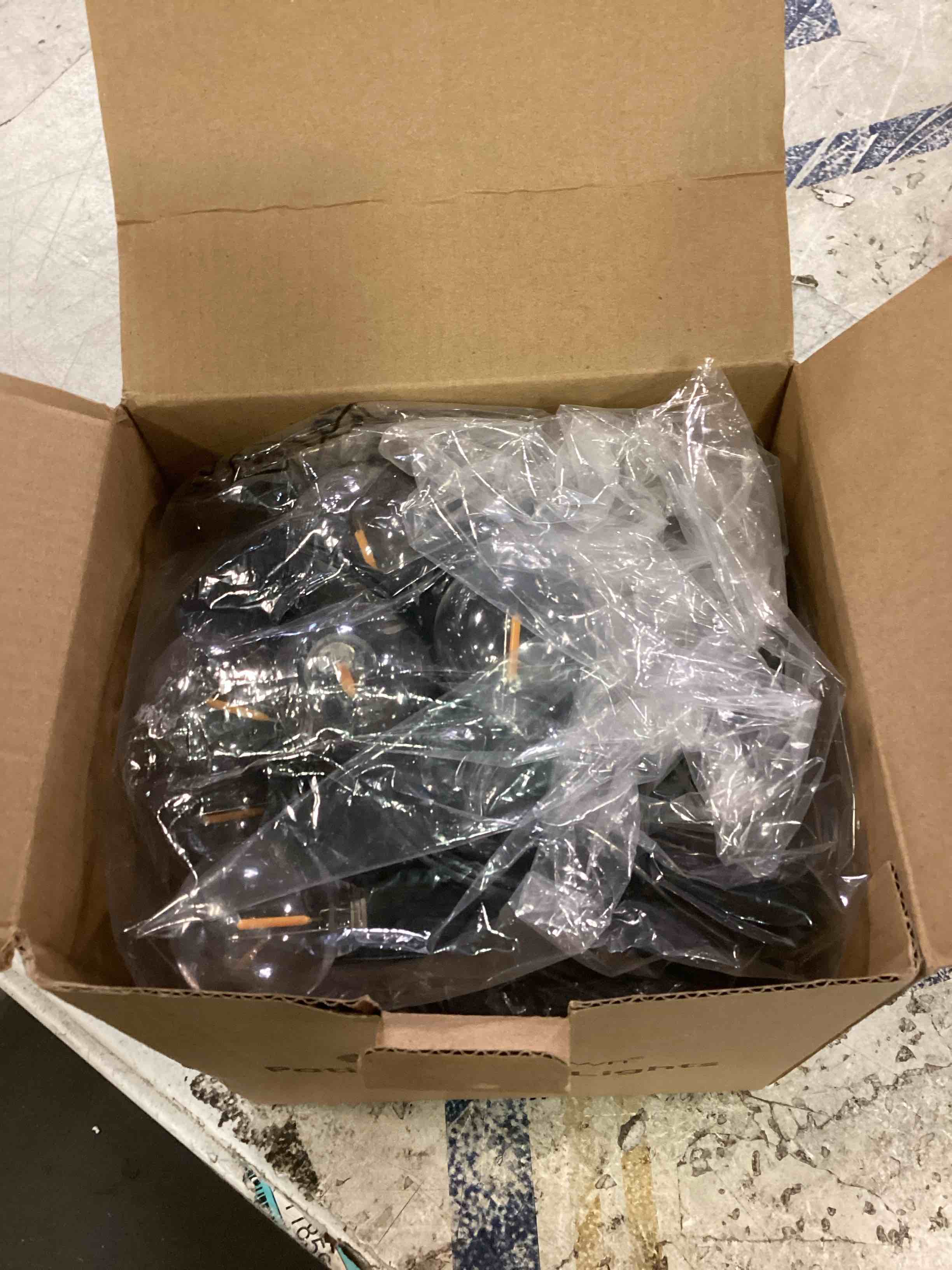 https://s3.amazonaws.com/lotting-images-prod/bidfta/BLU6658999_1720032803030.jpeg