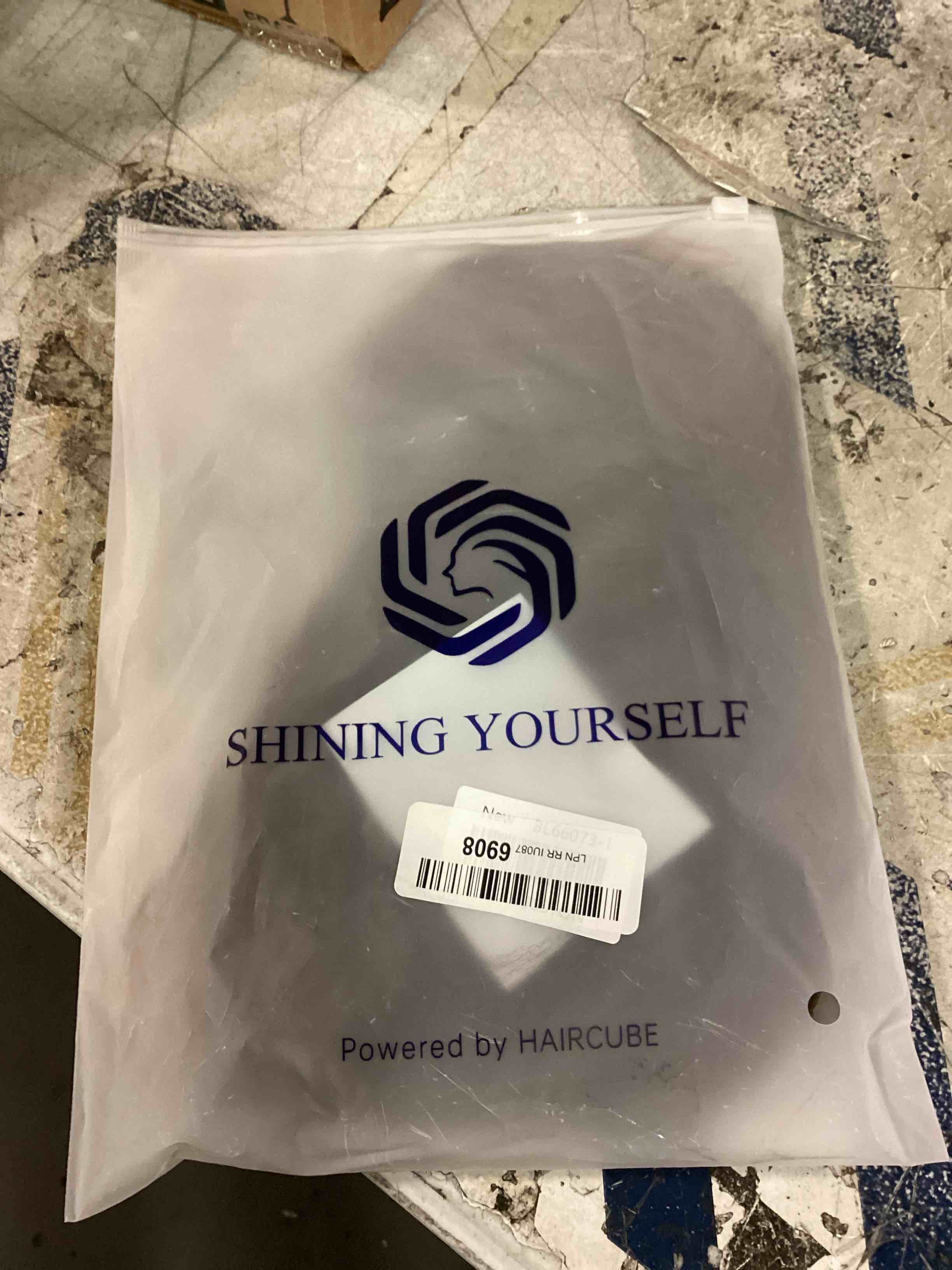 https://s3.amazonaws.com/lotting-images-prod/bidfta/BLU6659088_1720181165563.jpeg