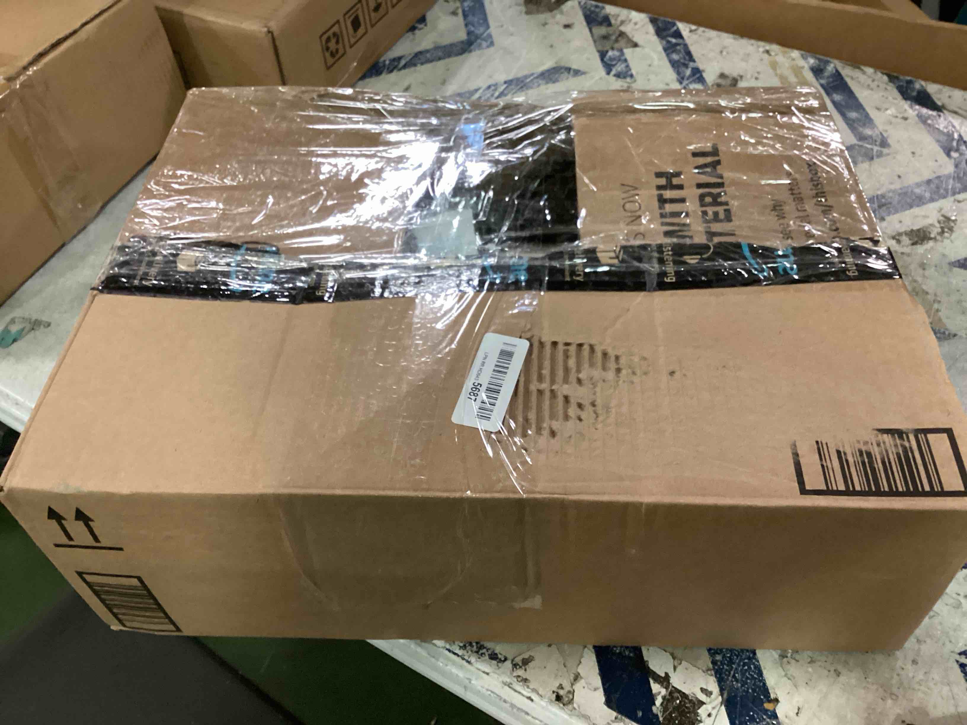https://s3.amazonaws.com/lotting-images-prod/bidfta/BLU6659218_1720192784965.jpeg