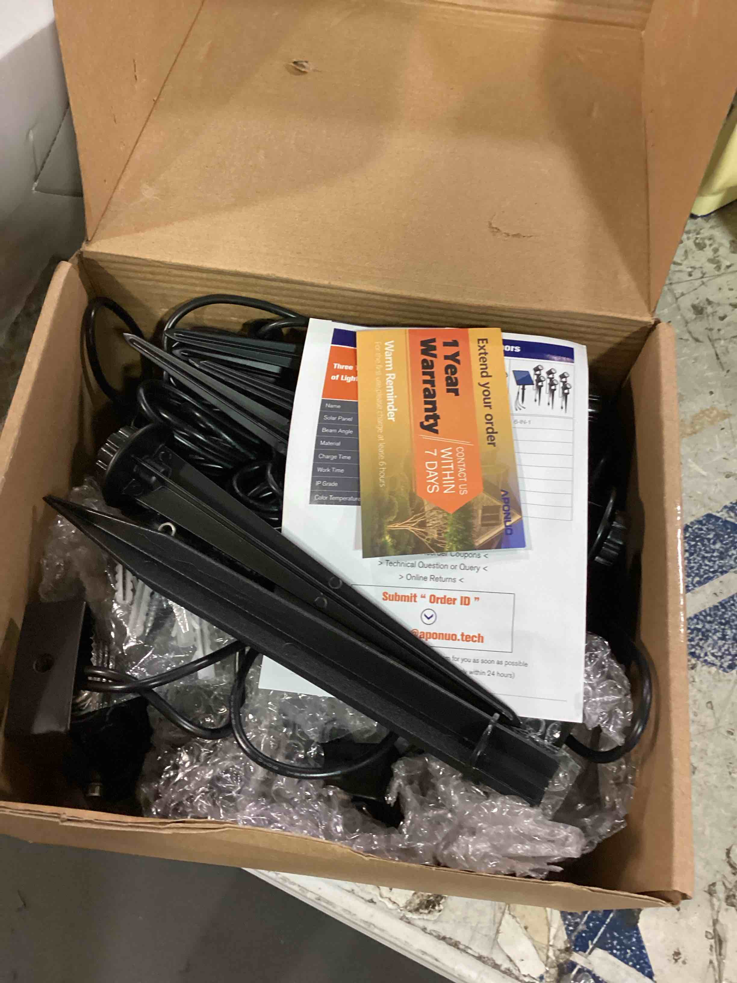 https://s3.amazonaws.com/lotting-images-prod/bidfta/BLU6659224_1720193196270.jpeg