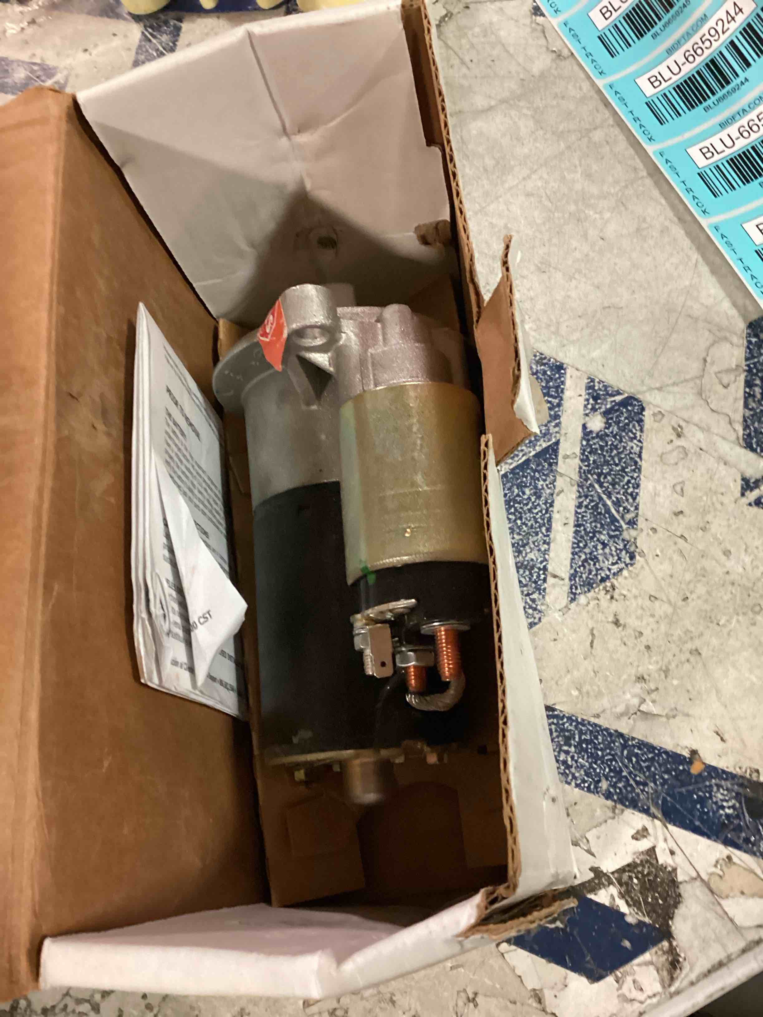 https://s3.amazonaws.com/lotting-images-prod/bidfta/BLU6659240_1720194291991.jpeg