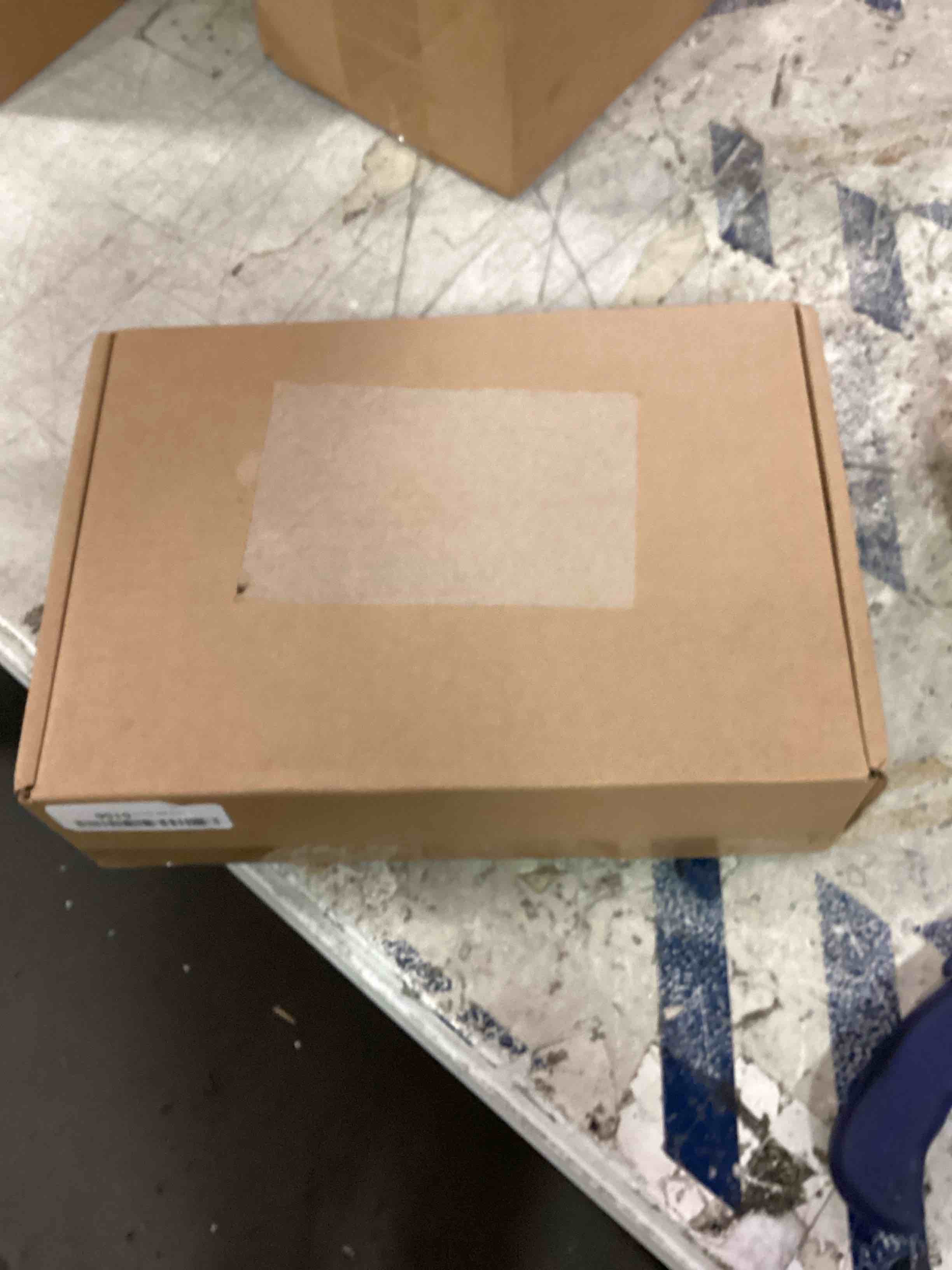https://s3.amazonaws.com/lotting-images-prod/bidfta/BLU6659353_1720207146307.jpeg