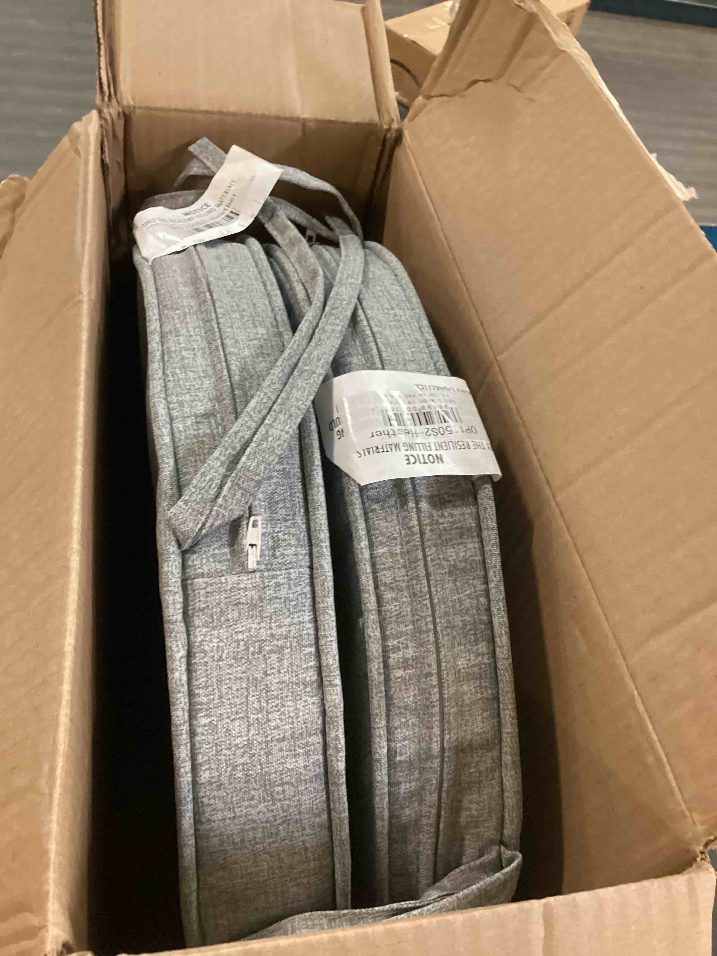 https://s3.amazonaws.com/lotting-images-prod/bidfta/BLU6659563_1720456391155.jpeg