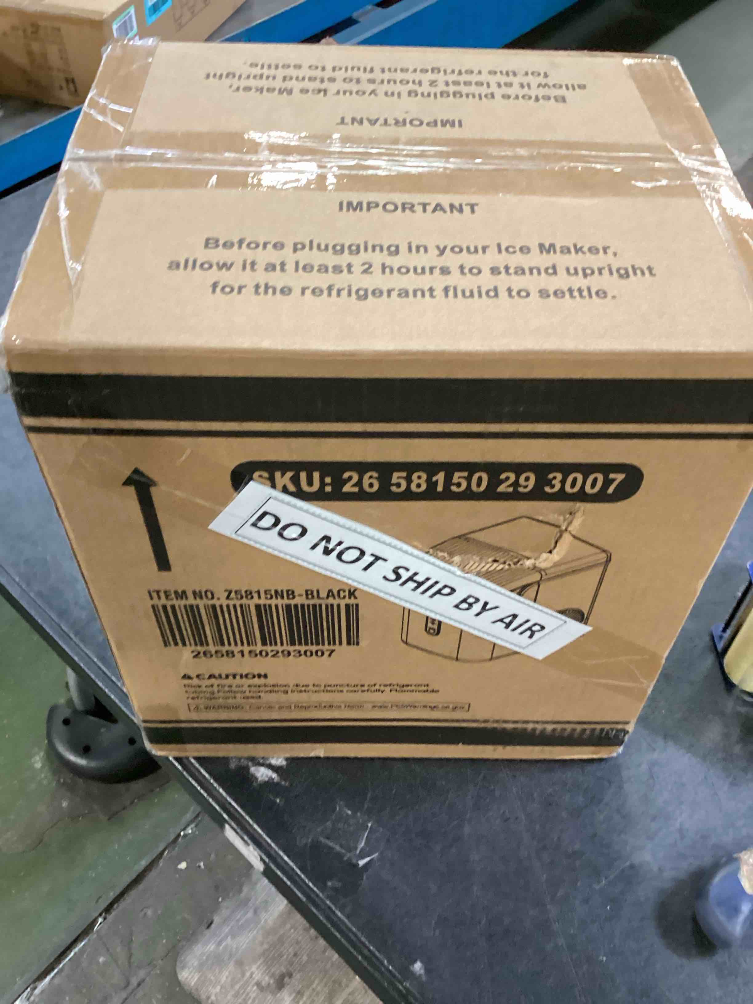 https://s3.amazonaws.com/lotting-images-prod/bidfta/BLU6659567_1720458780440.jpeg