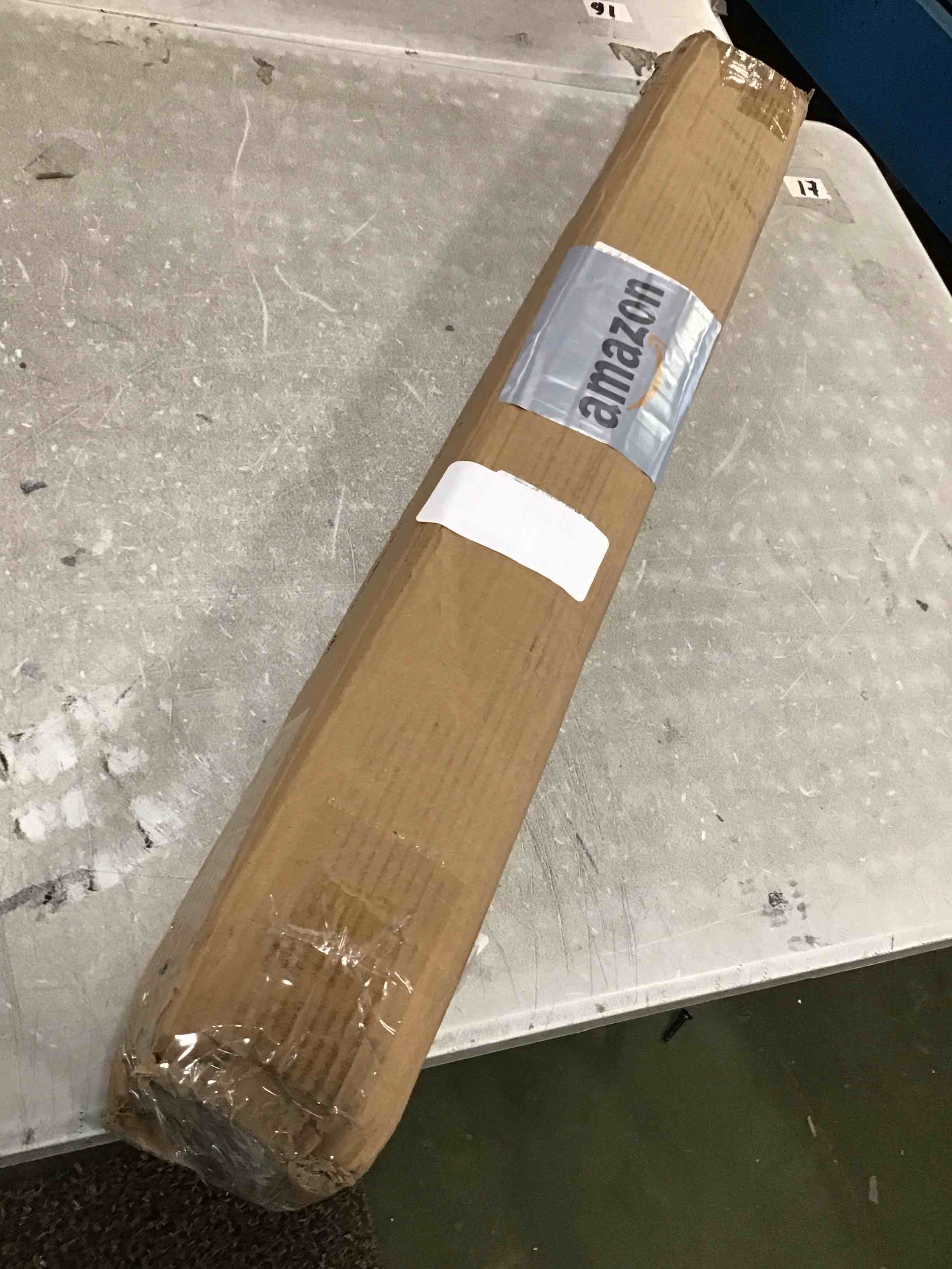 https://s3.amazonaws.com/lotting-images-prod/bidfta/BLU6659806_1720545890940.jpeg