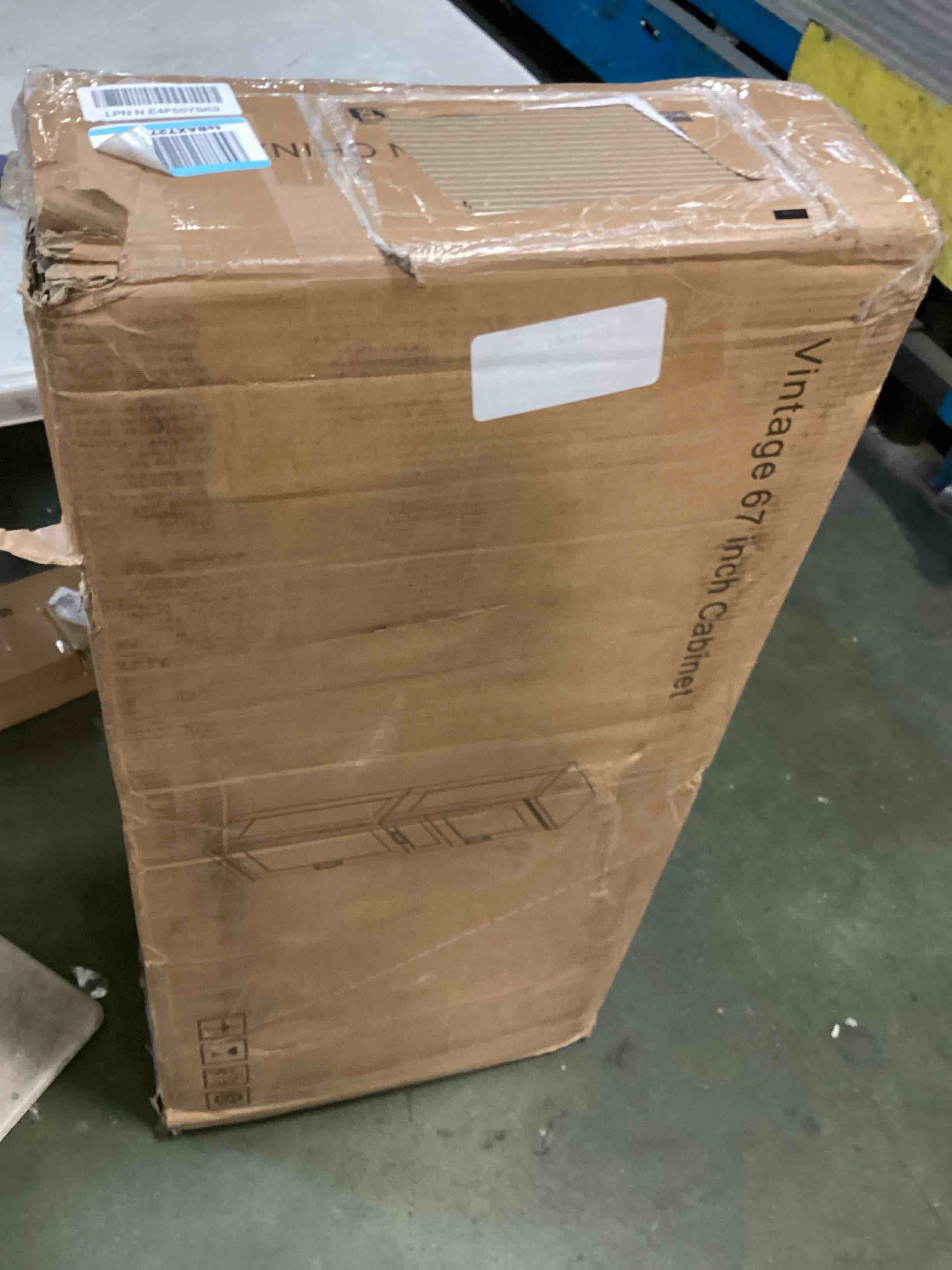 https://s3.amazonaws.com/lotting-images-prod/bidfta/BLU6660065_1720619787174.jpeg