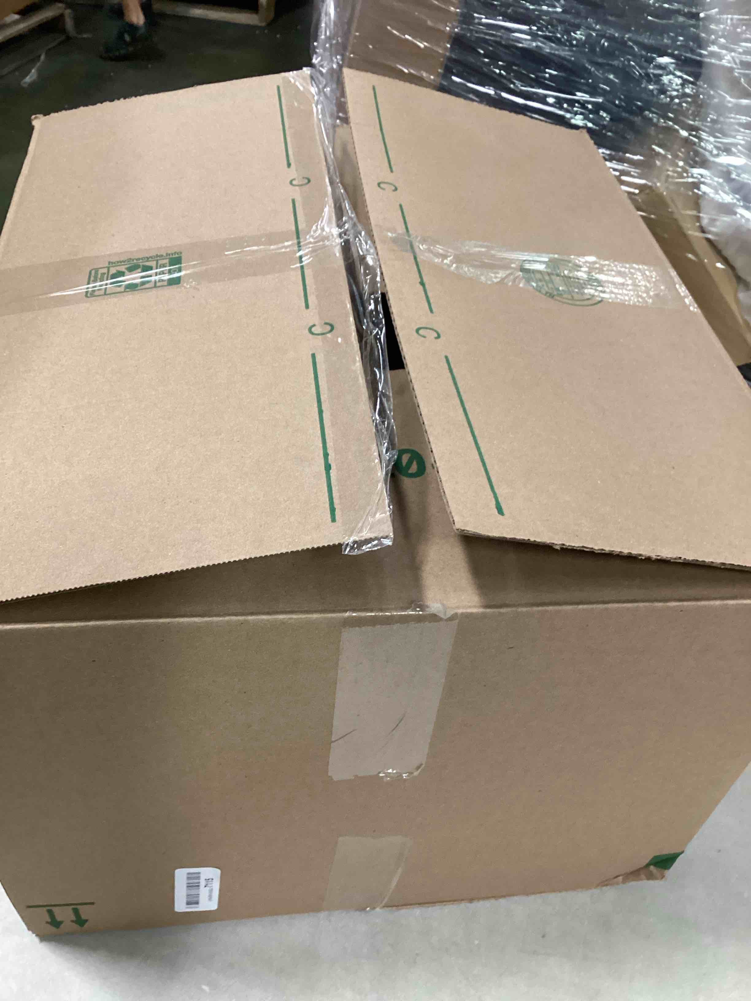 https://s3.amazonaws.com/lotting-images-prod/bidfta/BLU6660676_1720441478116.jpeg