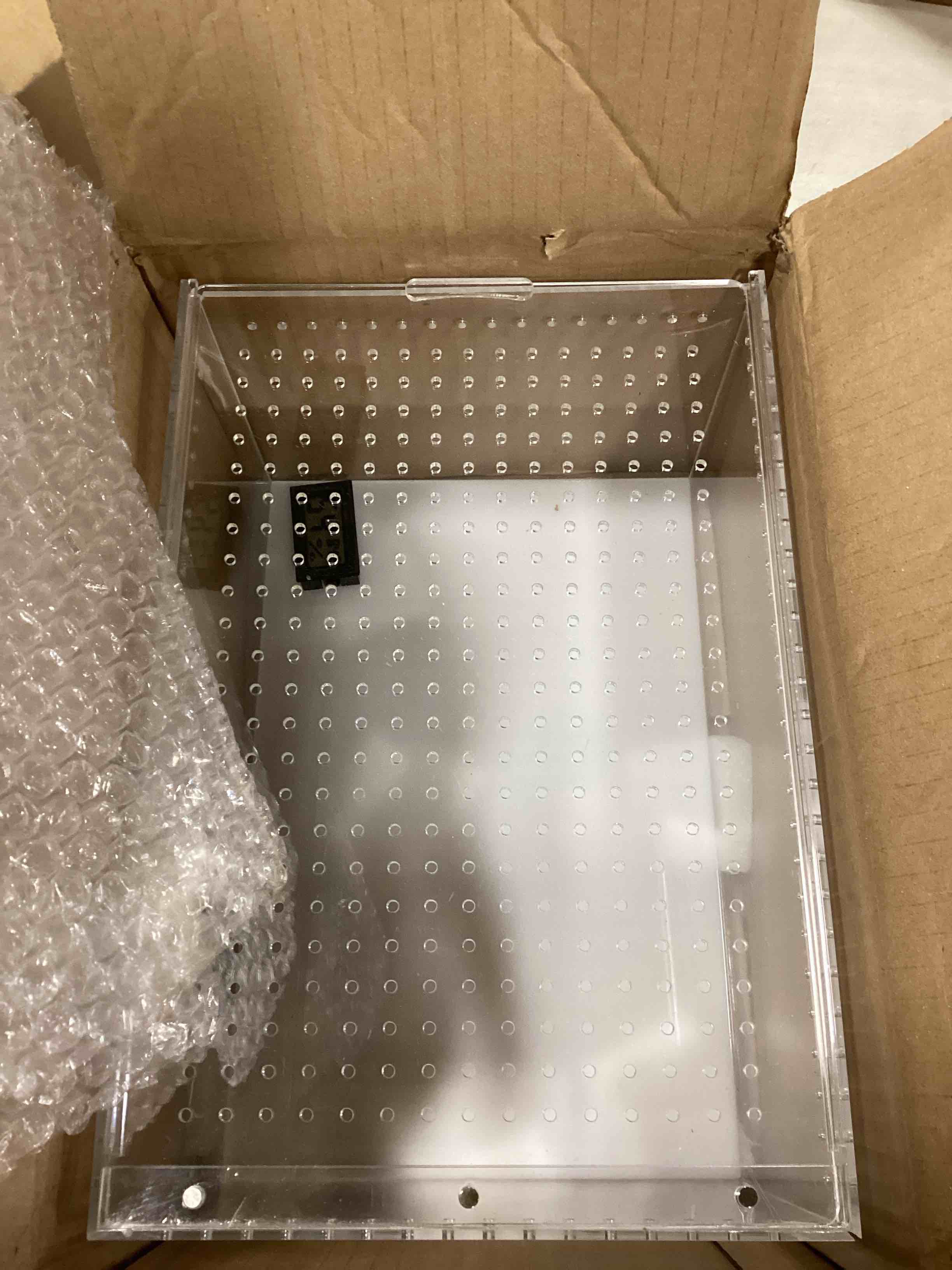 https://s3.amazonaws.com/lotting-images-prod/bidfta/BLU6661044_1720533376196.jpeg