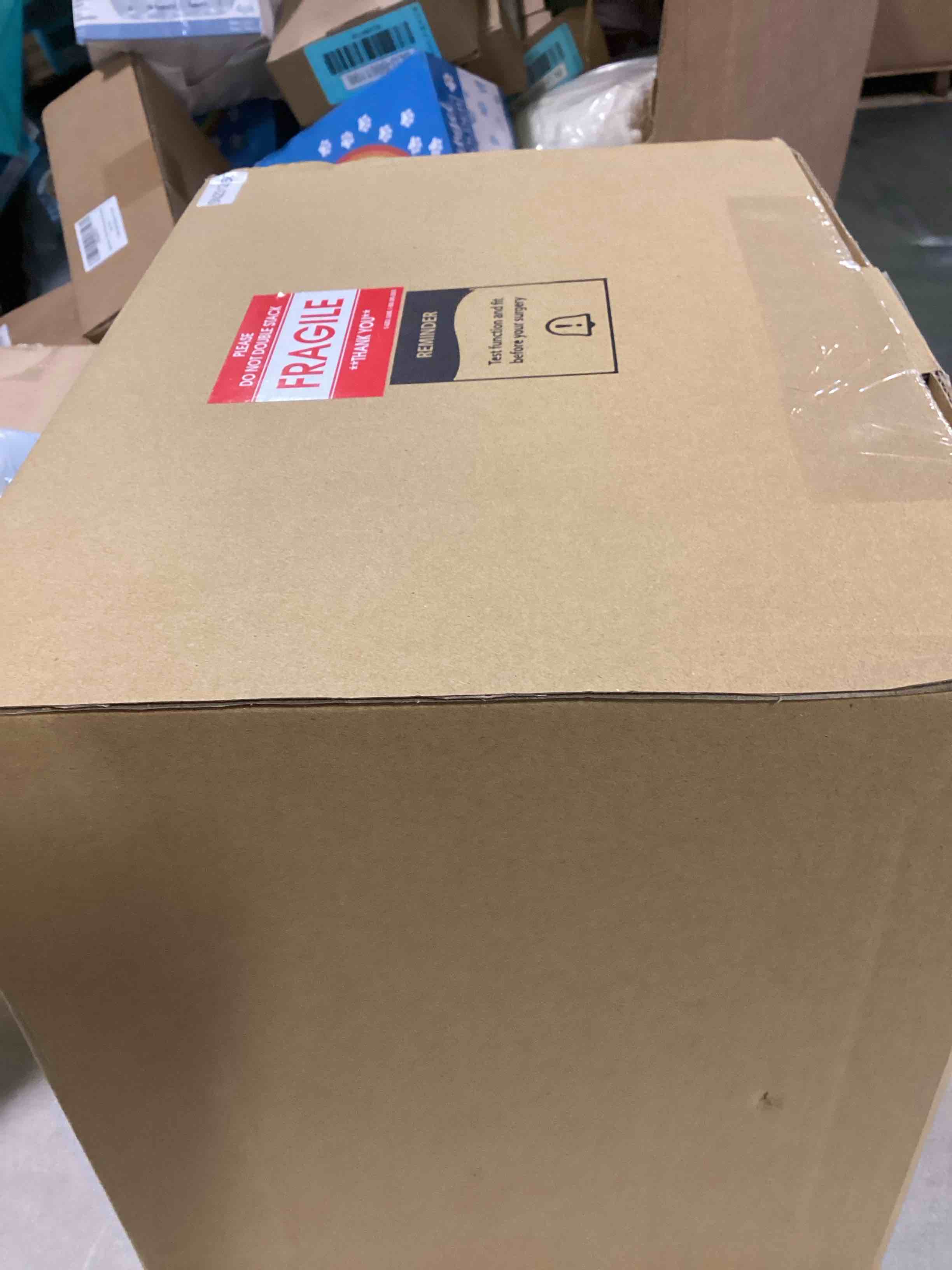 https://s3.amazonaws.com/lotting-images-prod/bidfta/BLU6661215_1720551885303.jpeg