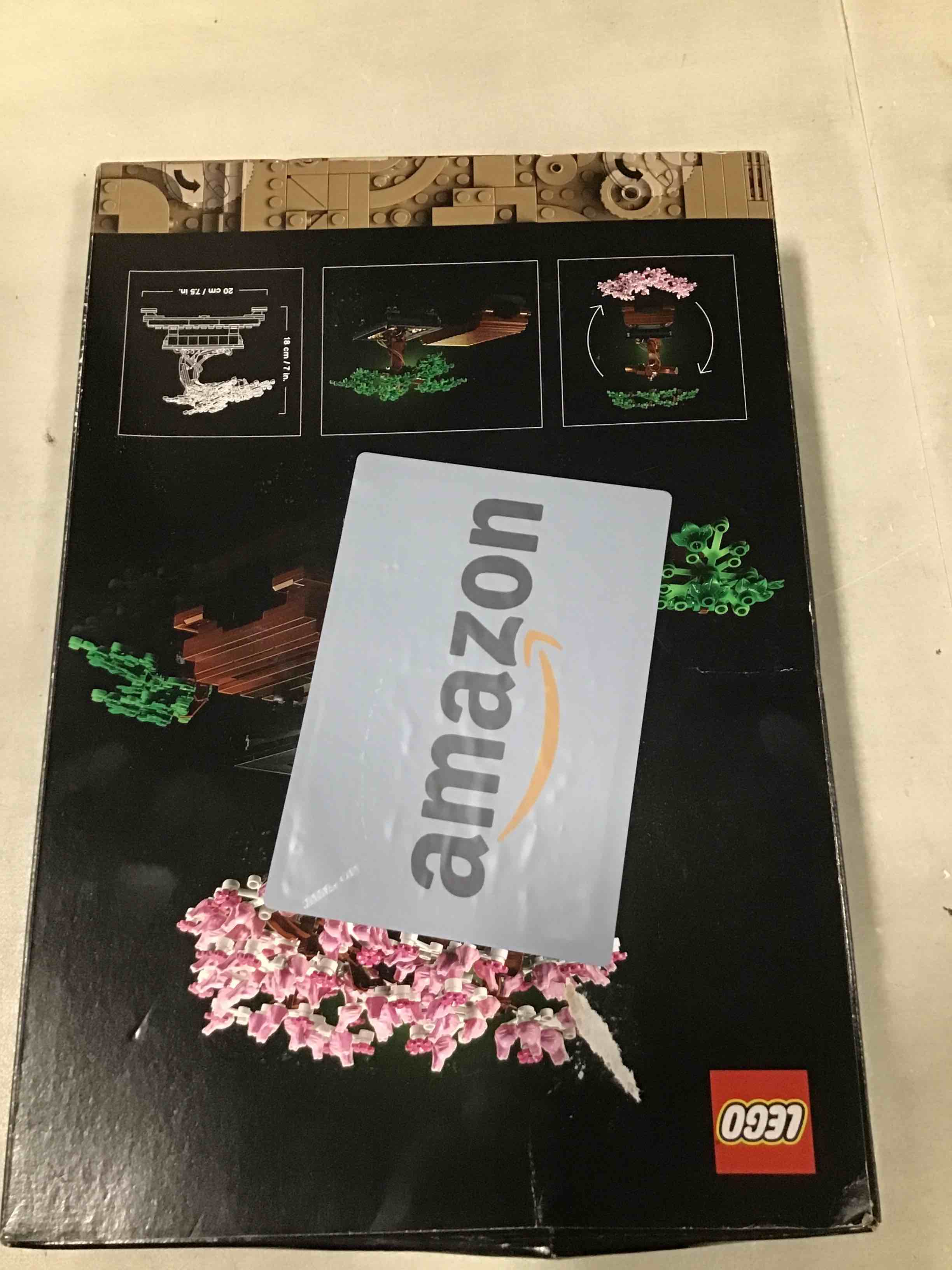 https://s3.amazonaws.com/lotting-images-prod/bidfta/BLU6661361_1720622027447.jpeg
