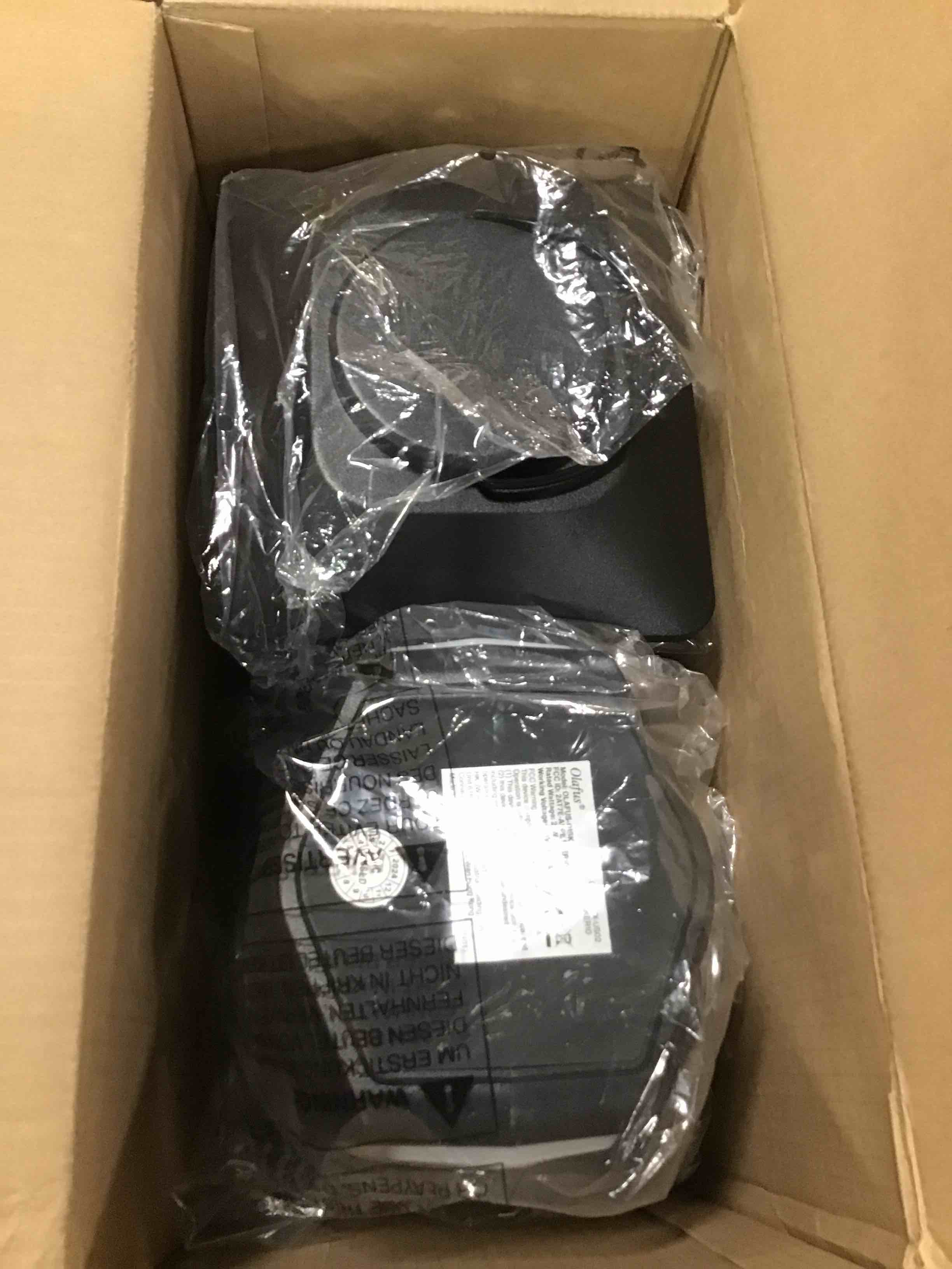 https://s3.amazonaws.com/lotting-images-prod/bidfta/BLU6661369_1720622620616.jpeg