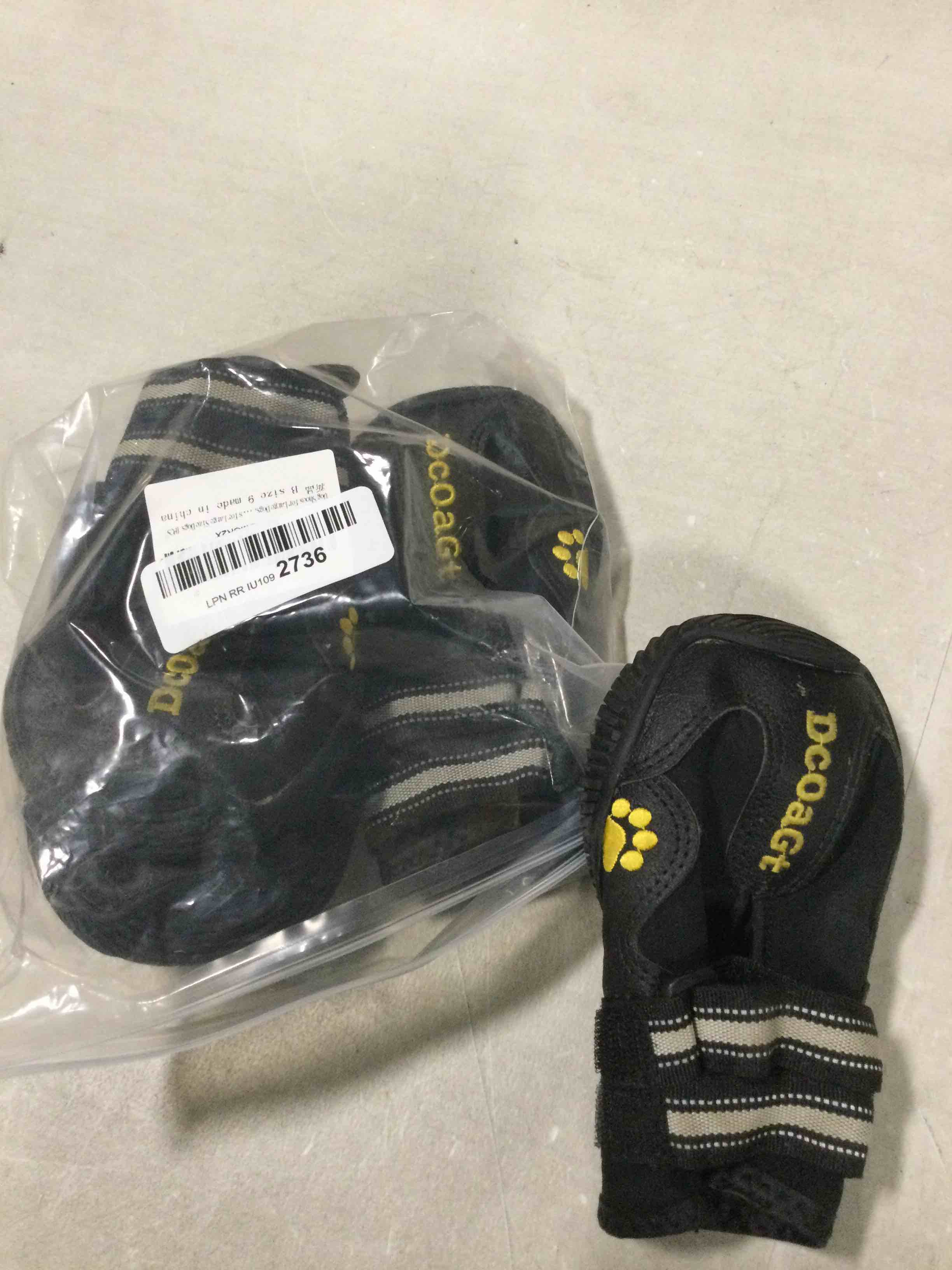 https://s3.amazonaws.com/lotting-images-prod/bidfta/BLU6661496_1720637999159.jpeg