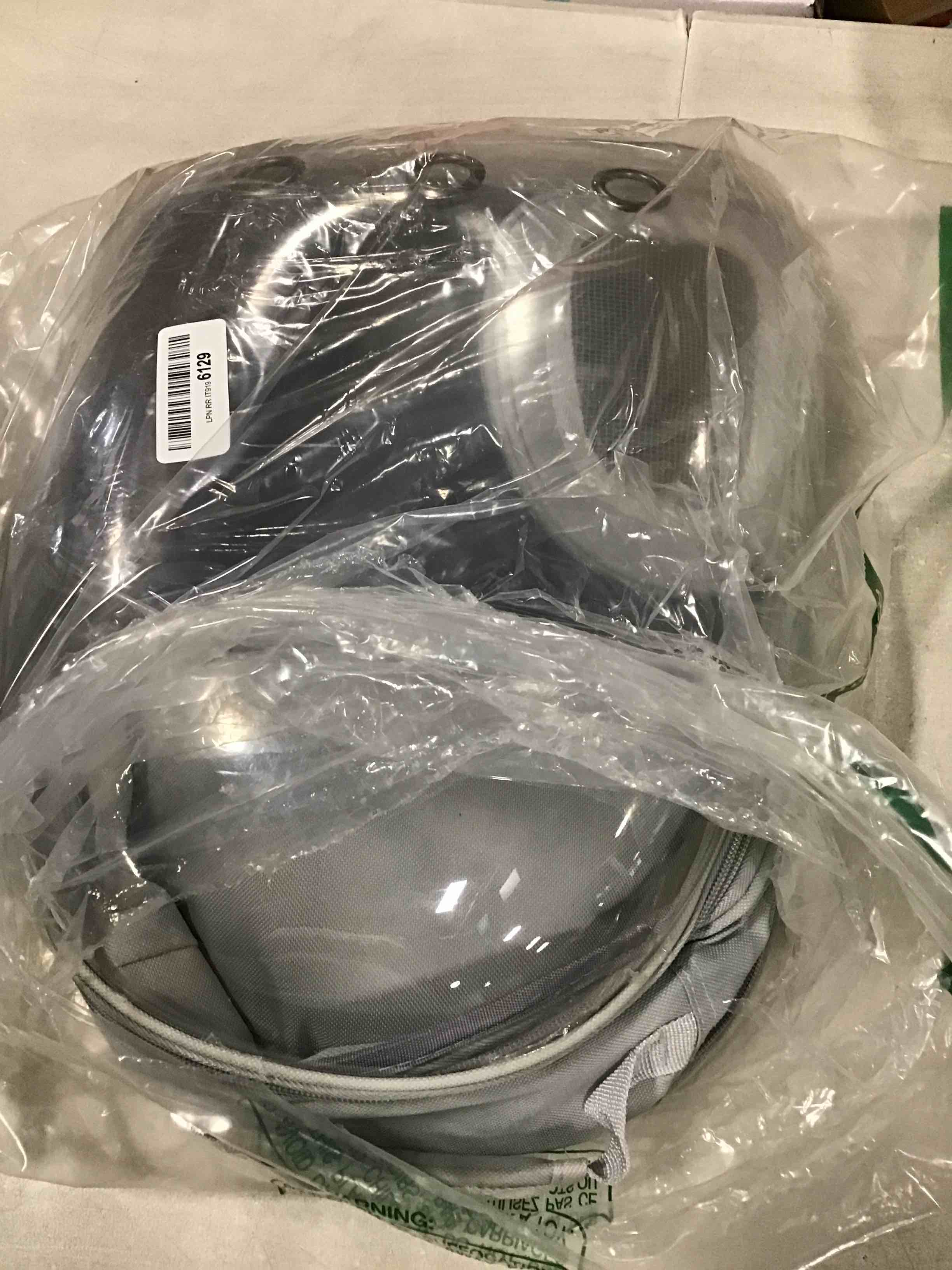 https://s3.amazonaws.com/lotting-images-prod/bidfta/BLU6661697_1720785773814.jpeg