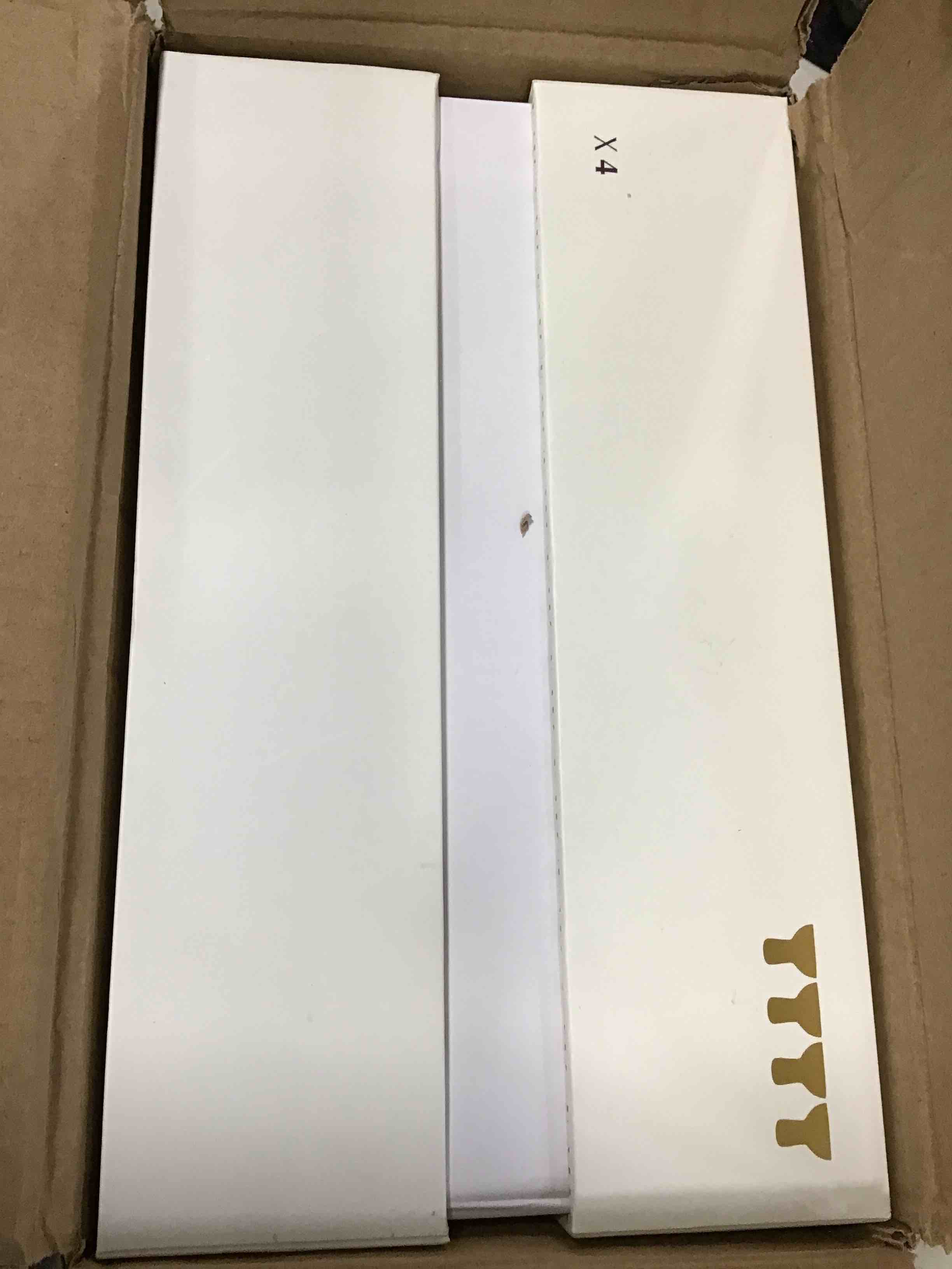 https://s3.amazonaws.com/lotting-images-prod/bidfta/BLU6661712_1720788019103.jpeg