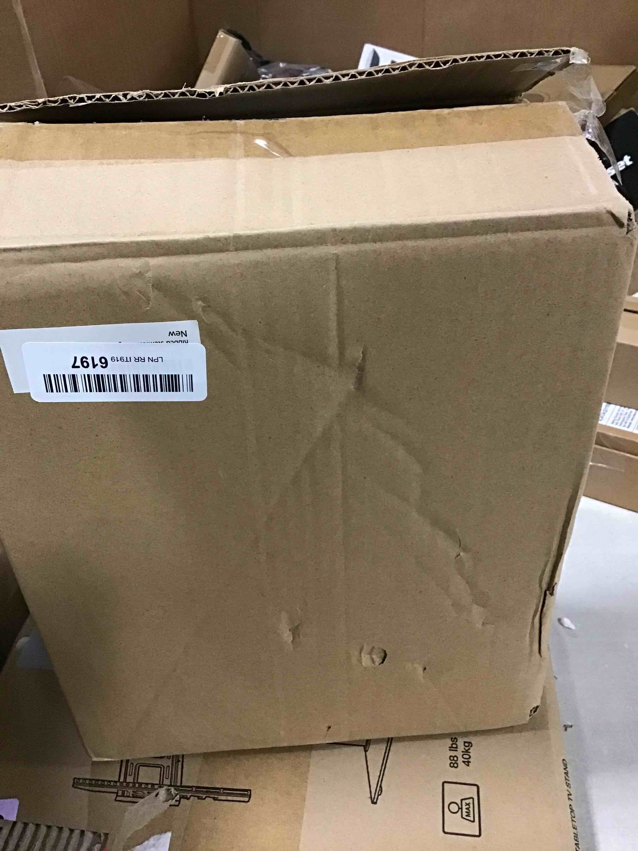 https://s3.amazonaws.com/lotting-images-prod/bidfta/BLU6661712_1720788028764.jpeg