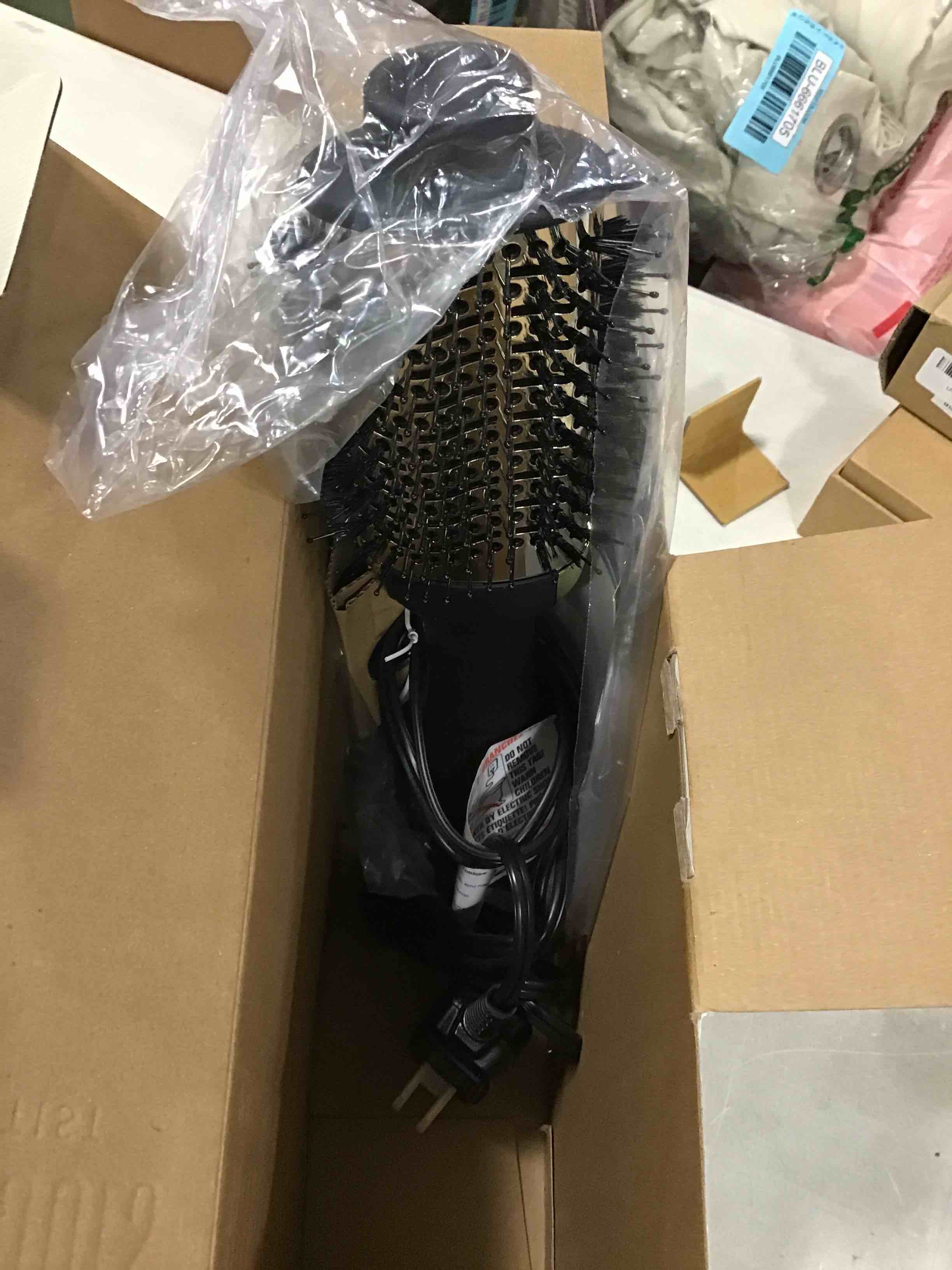 https://s3.amazonaws.com/lotting-images-prod/bidfta/BLU6661714_1720788432082.jpeg
