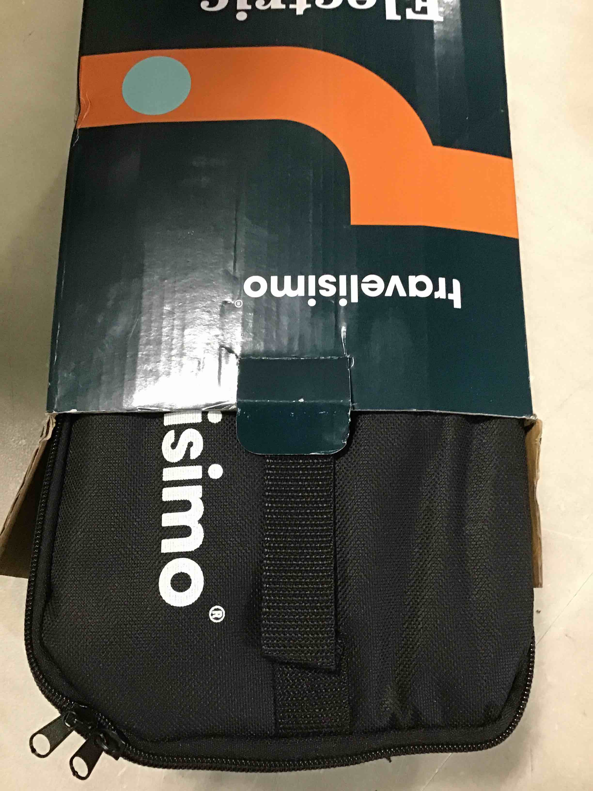 https://s3.amazonaws.com/lotting-images-prod/bidfta/BLU6661740_1720794670311.jpeg