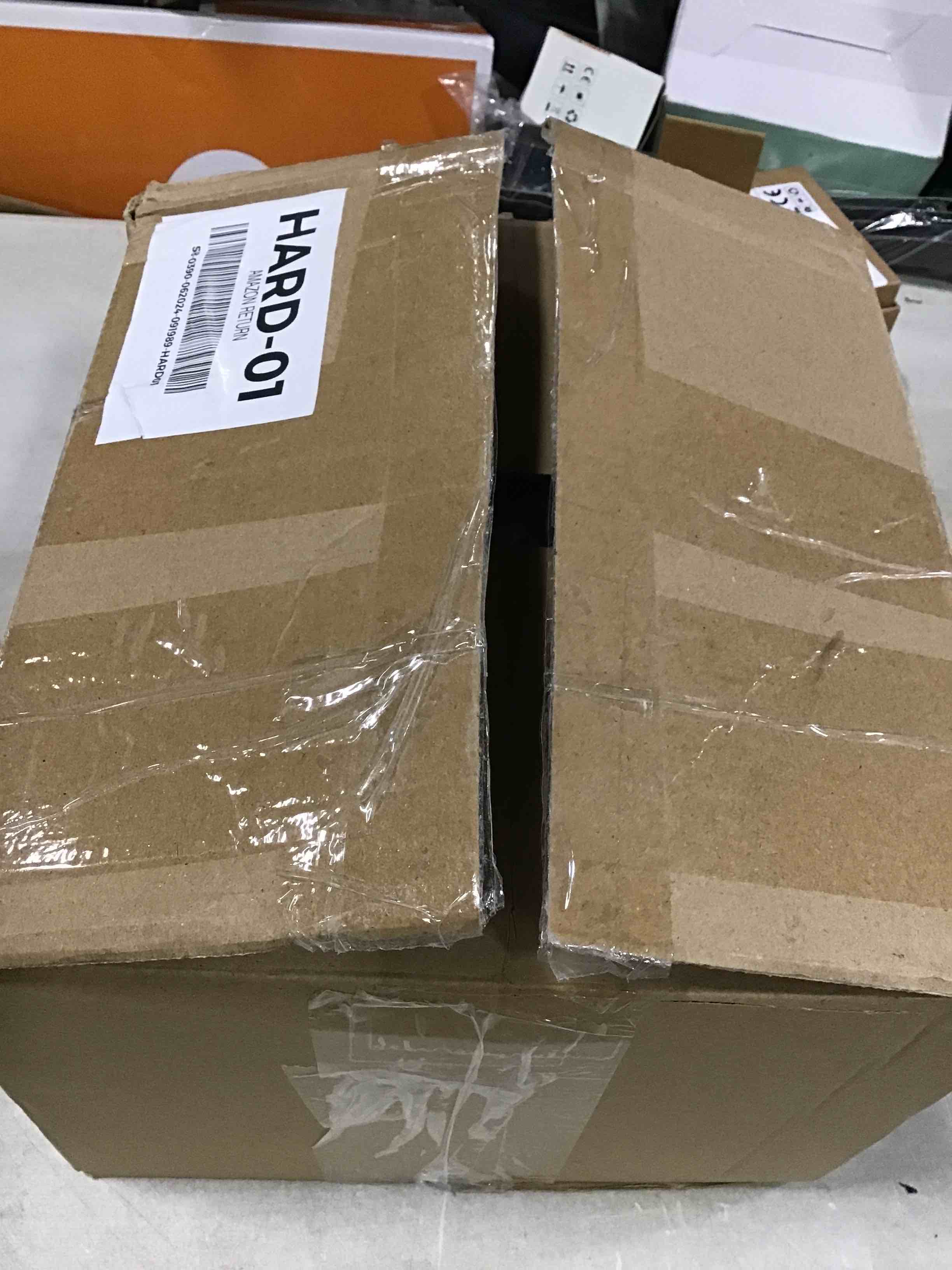 https://s3.amazonaws.com/lotting-images-prod/bidfta/BLU6661752_1720796624465.jpeg