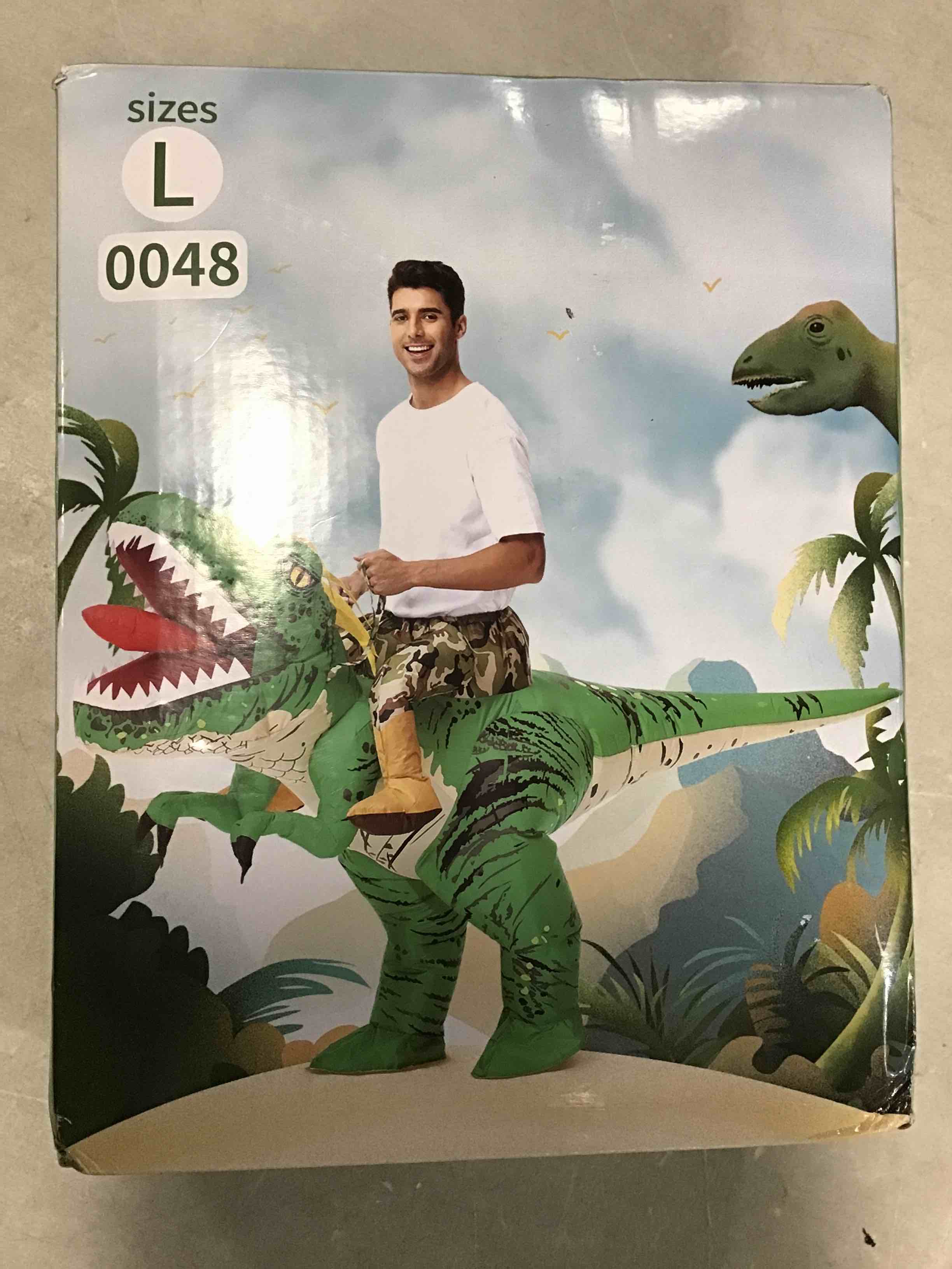 https://s3.amazonaws.com/lotting-images-prod/bidfta/BLU6661757_1720797962140.jpeg